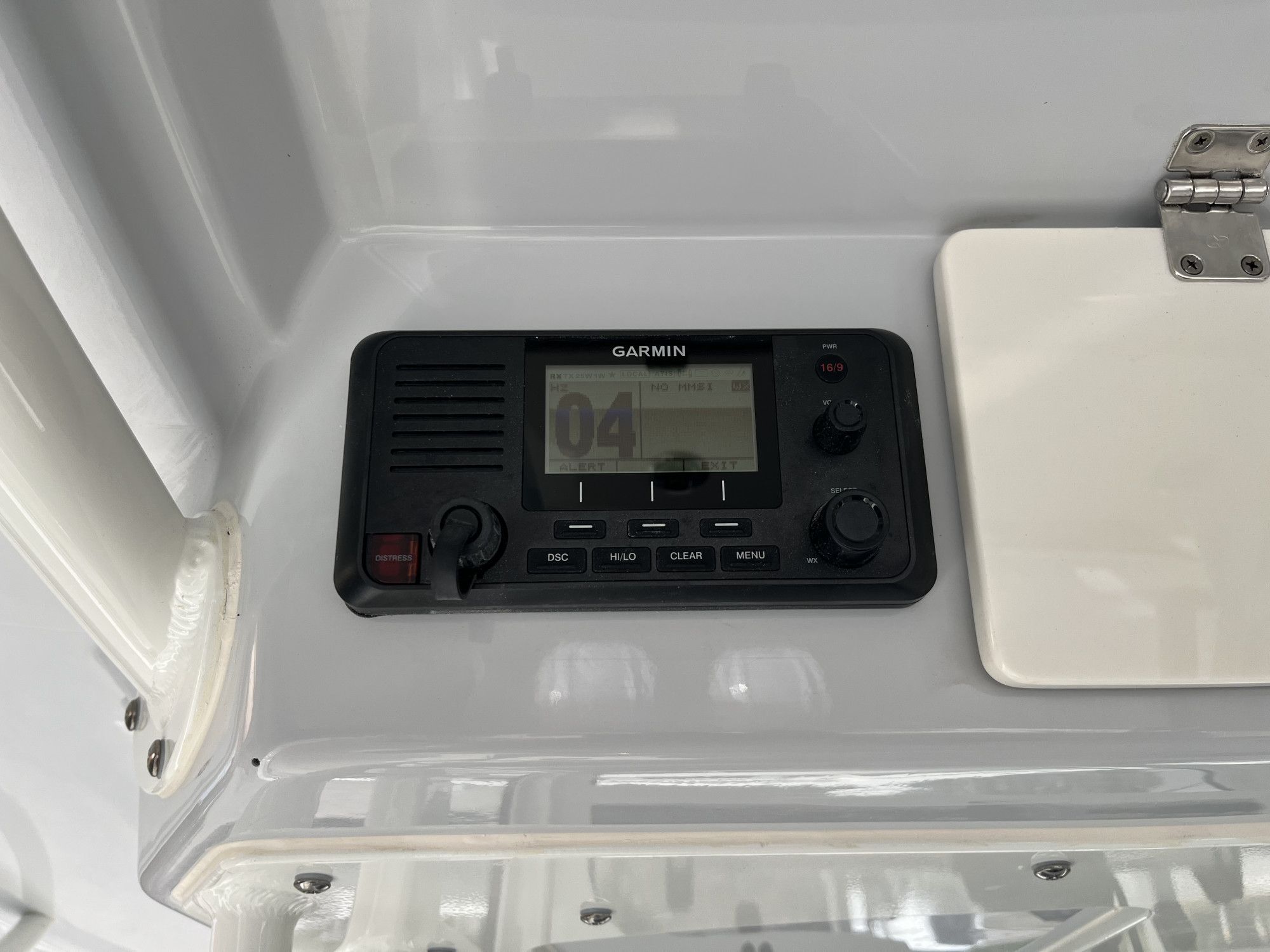 2026 Cobia 305 Center Console - 17