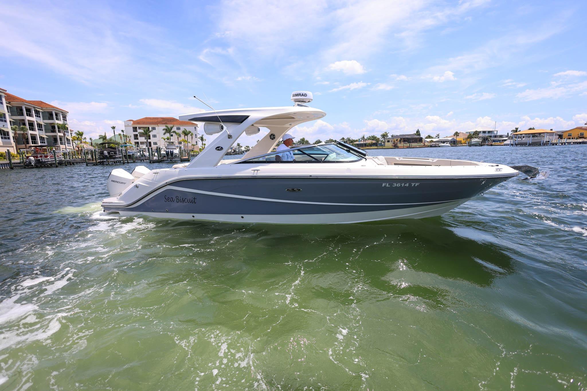 2022 Sea Ray SLX 310 Outboard