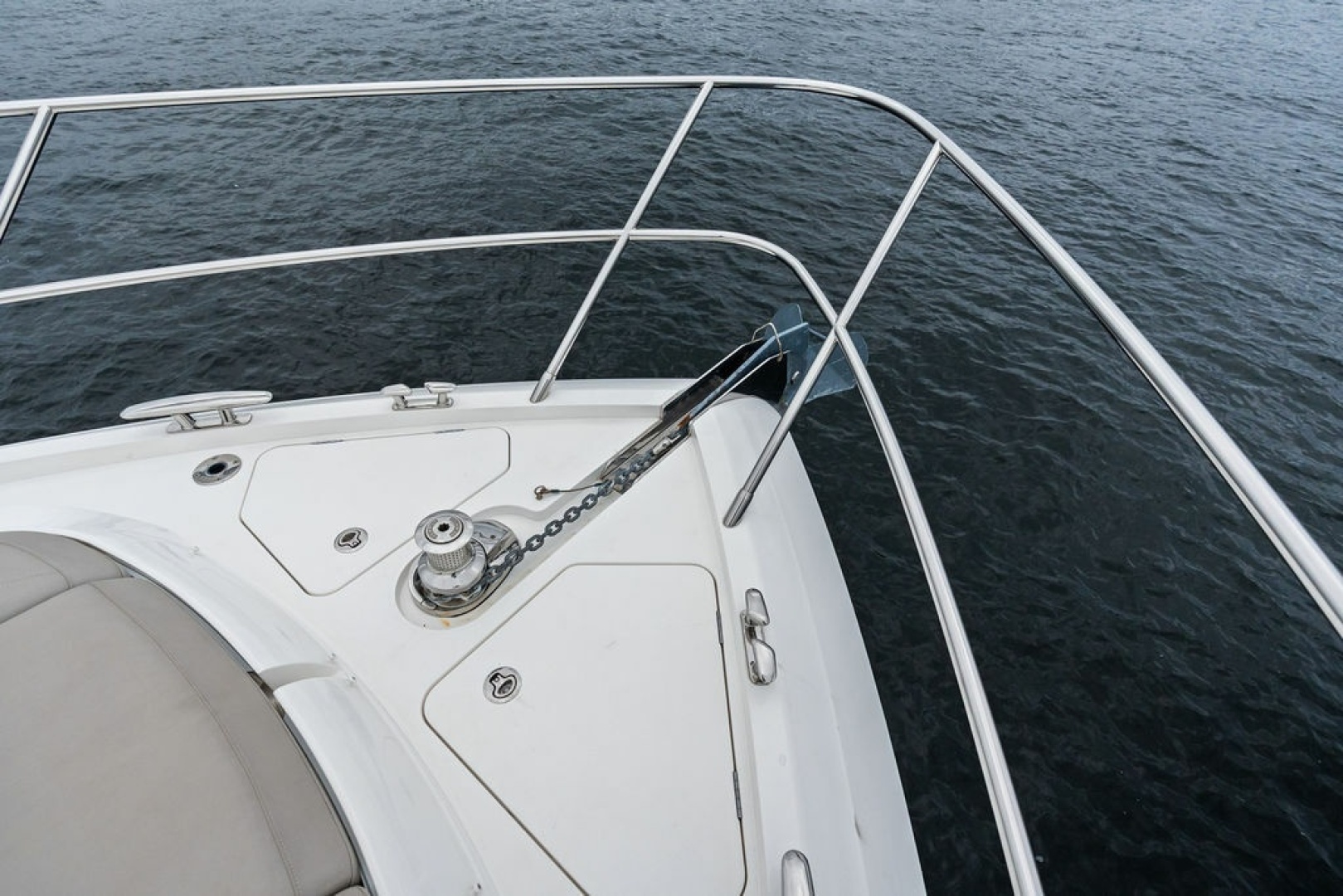 2020 Princess S62 Sportbridge - Image 18