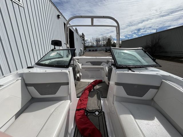 2019 Four Winns HD200 - 25