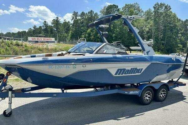 2023 Malibu Wakesetter LSV