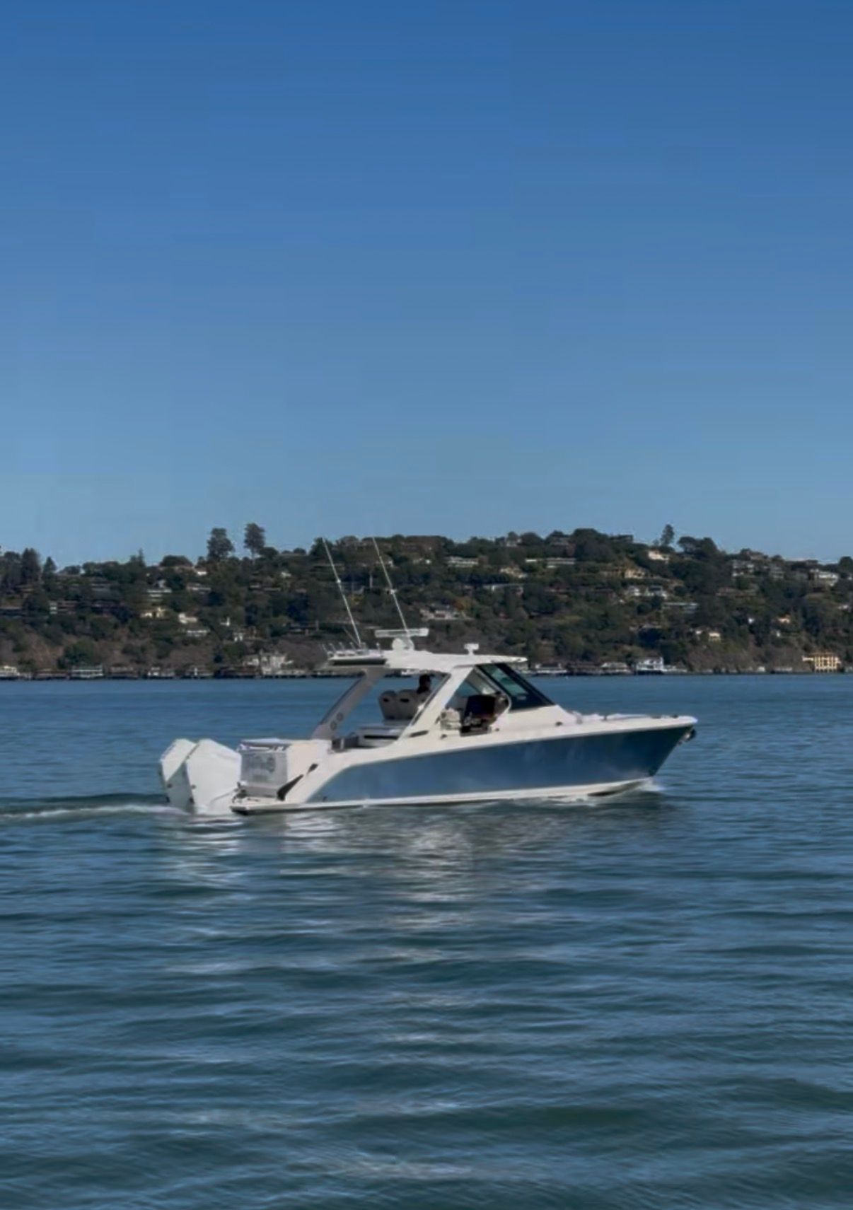 2024 Tiara Yachts 34 LS - 5