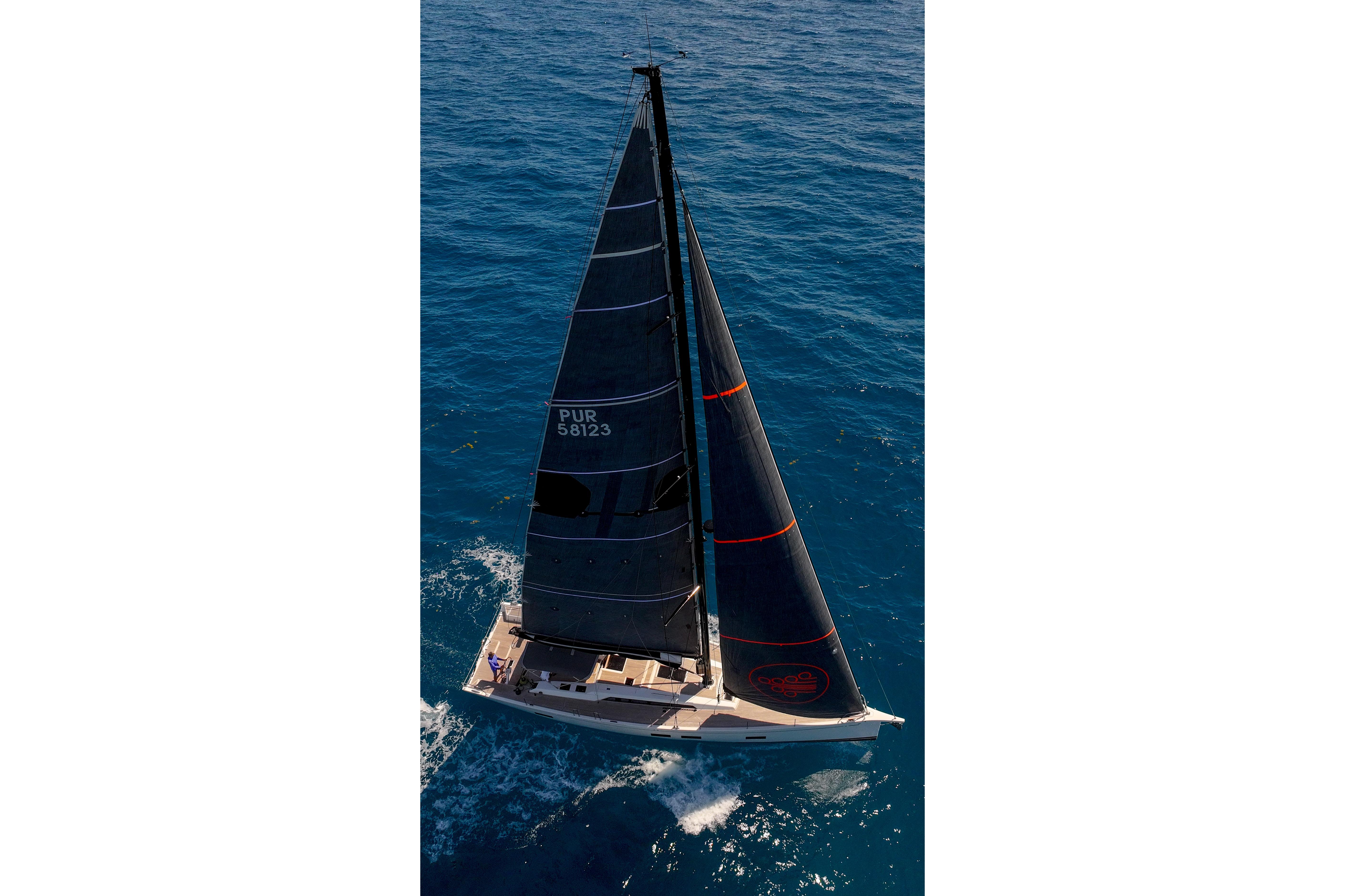 2016 Grand Soleil 58