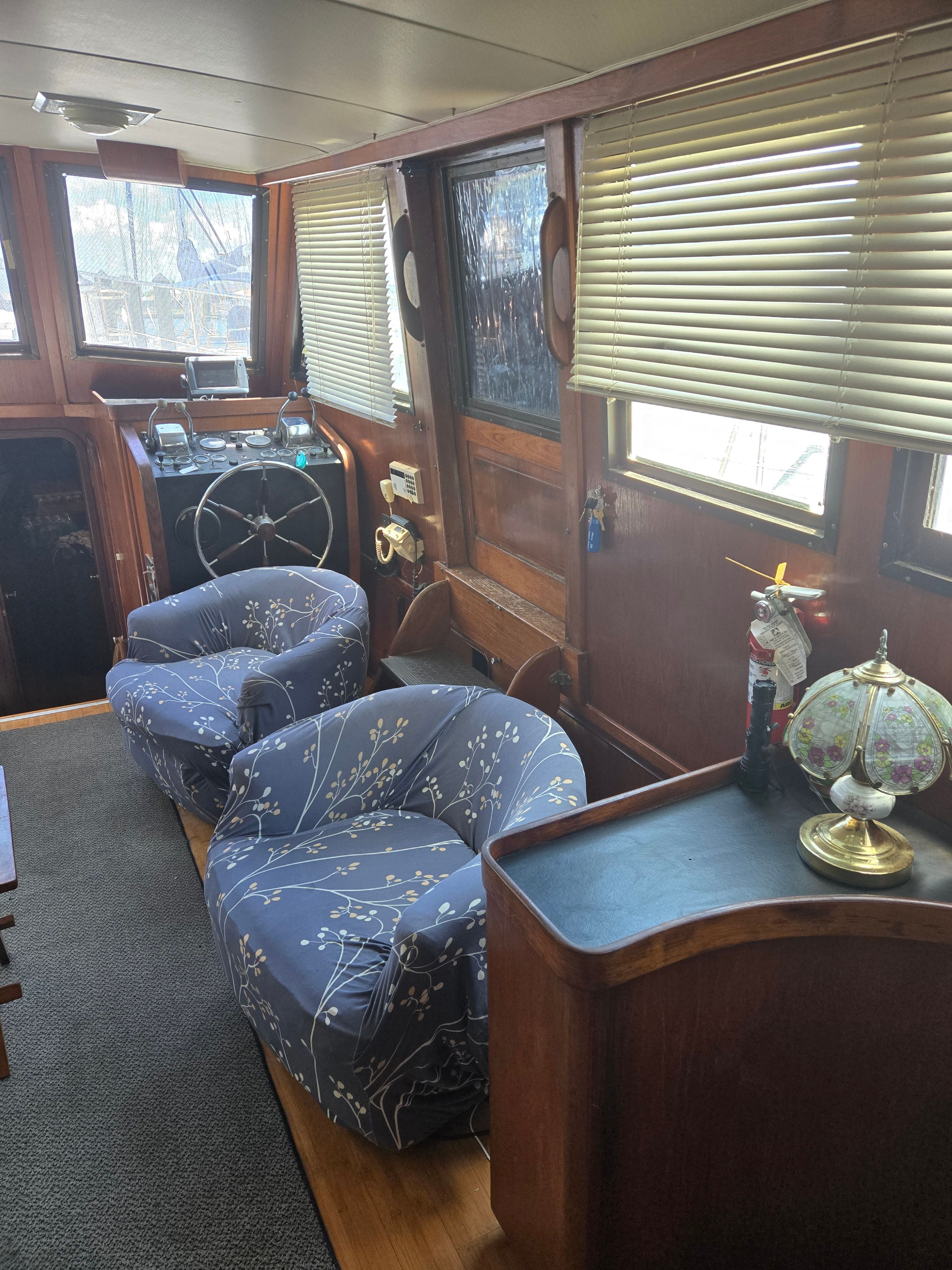 1979 Gulfstar Motor Cruiser - 24