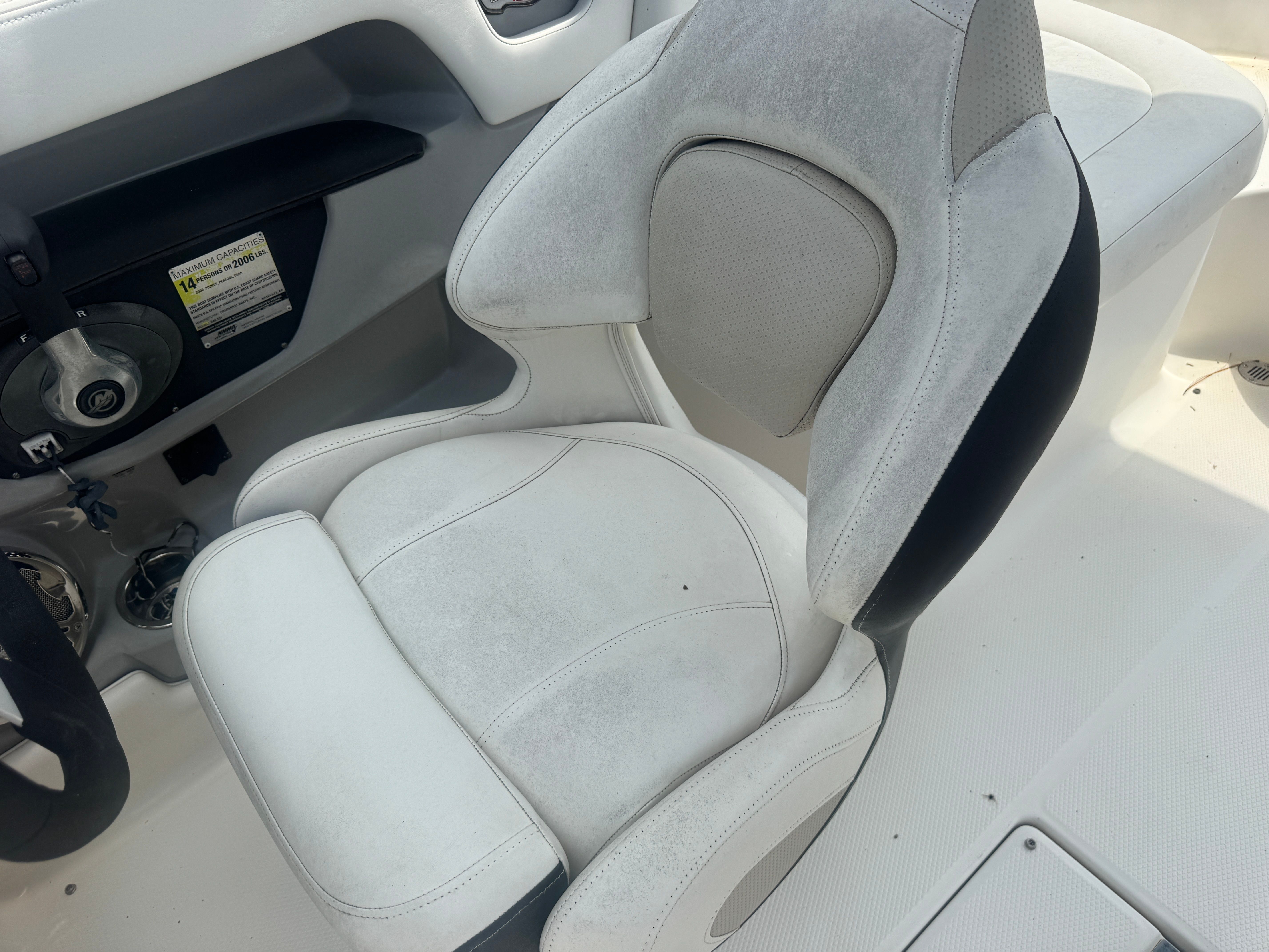 2012 Chaparral 246 SSi - 29