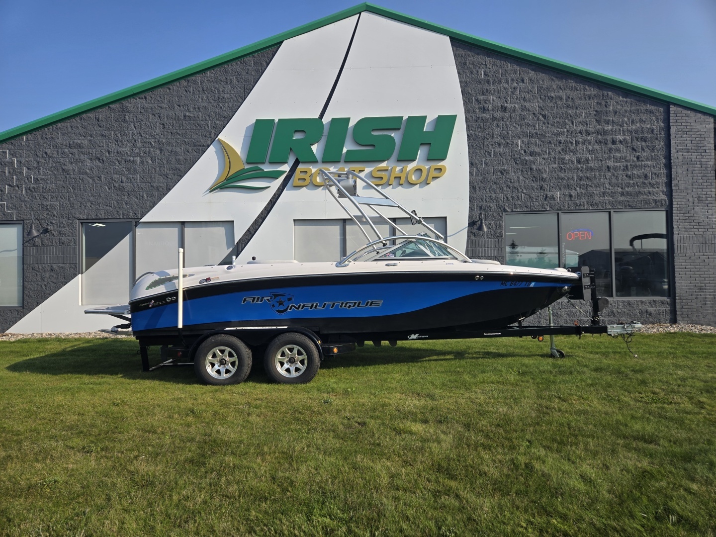 2008 Nautique Crossover 211 - Image 2