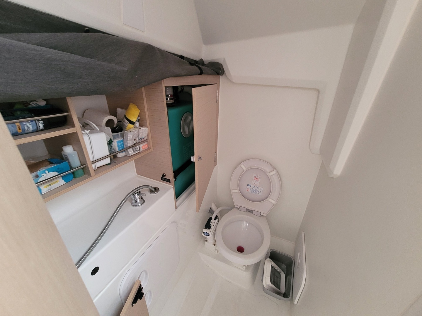 2020 Beneteau 30.1 - Image 49