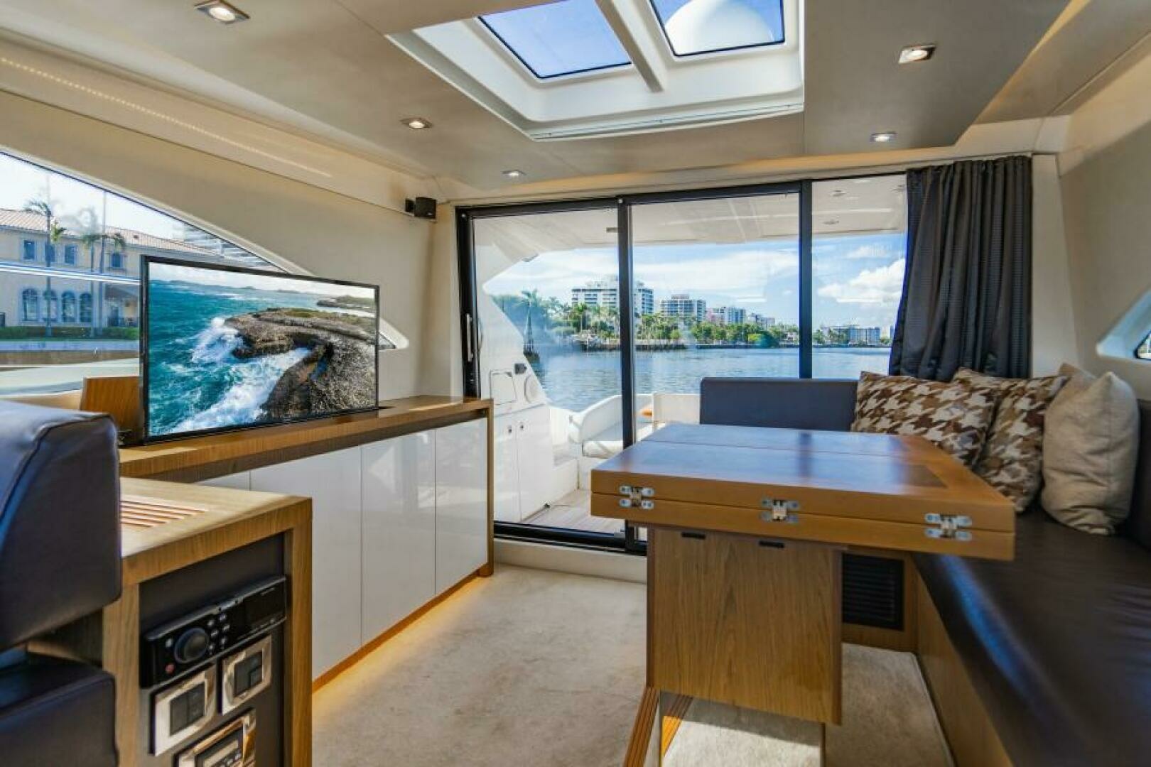 2016 Beneteau Gran Turismo 49 - Image 48