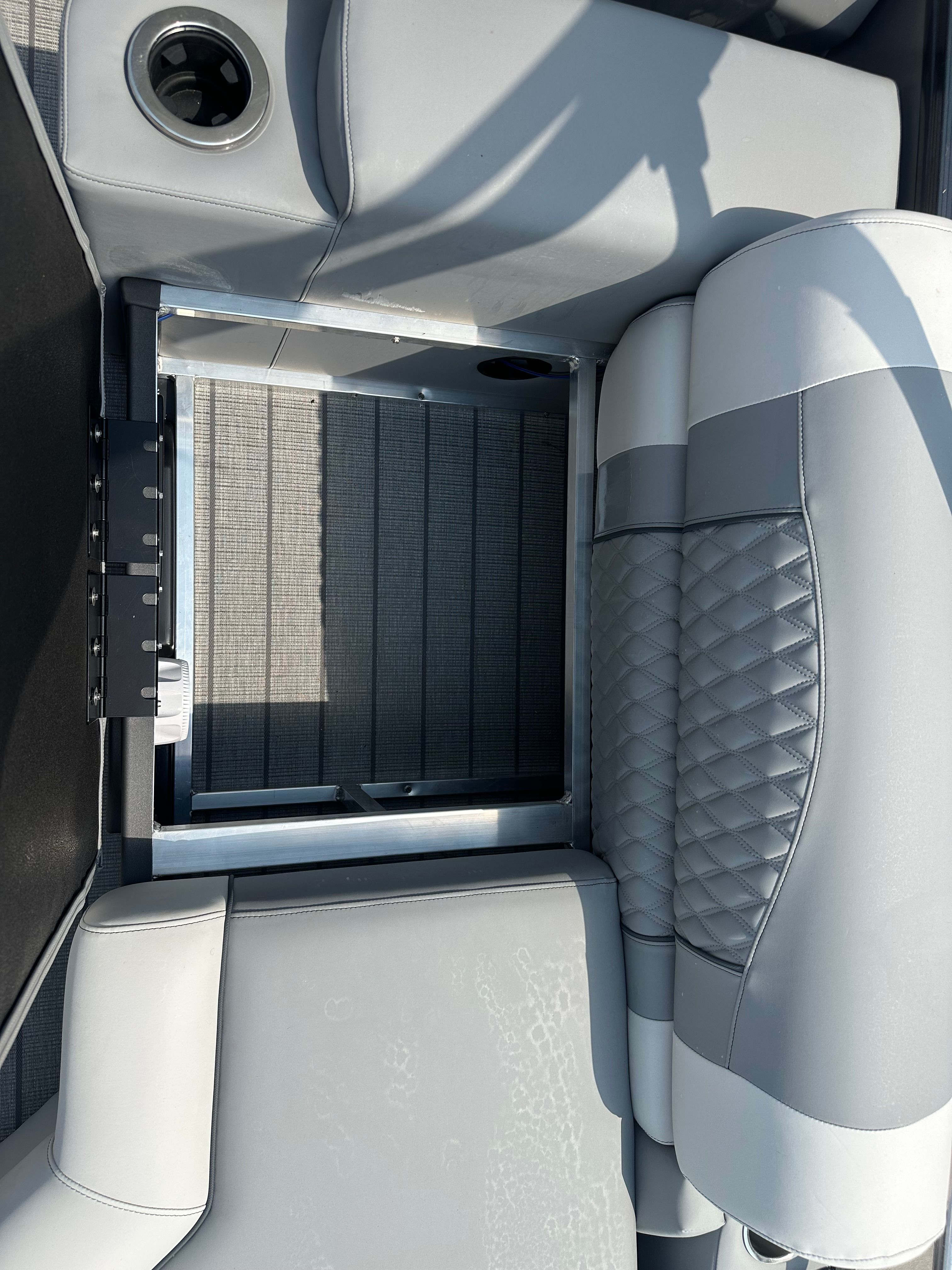 2025 Avalon Catalina Quad Lounge Shift - 23' - 31