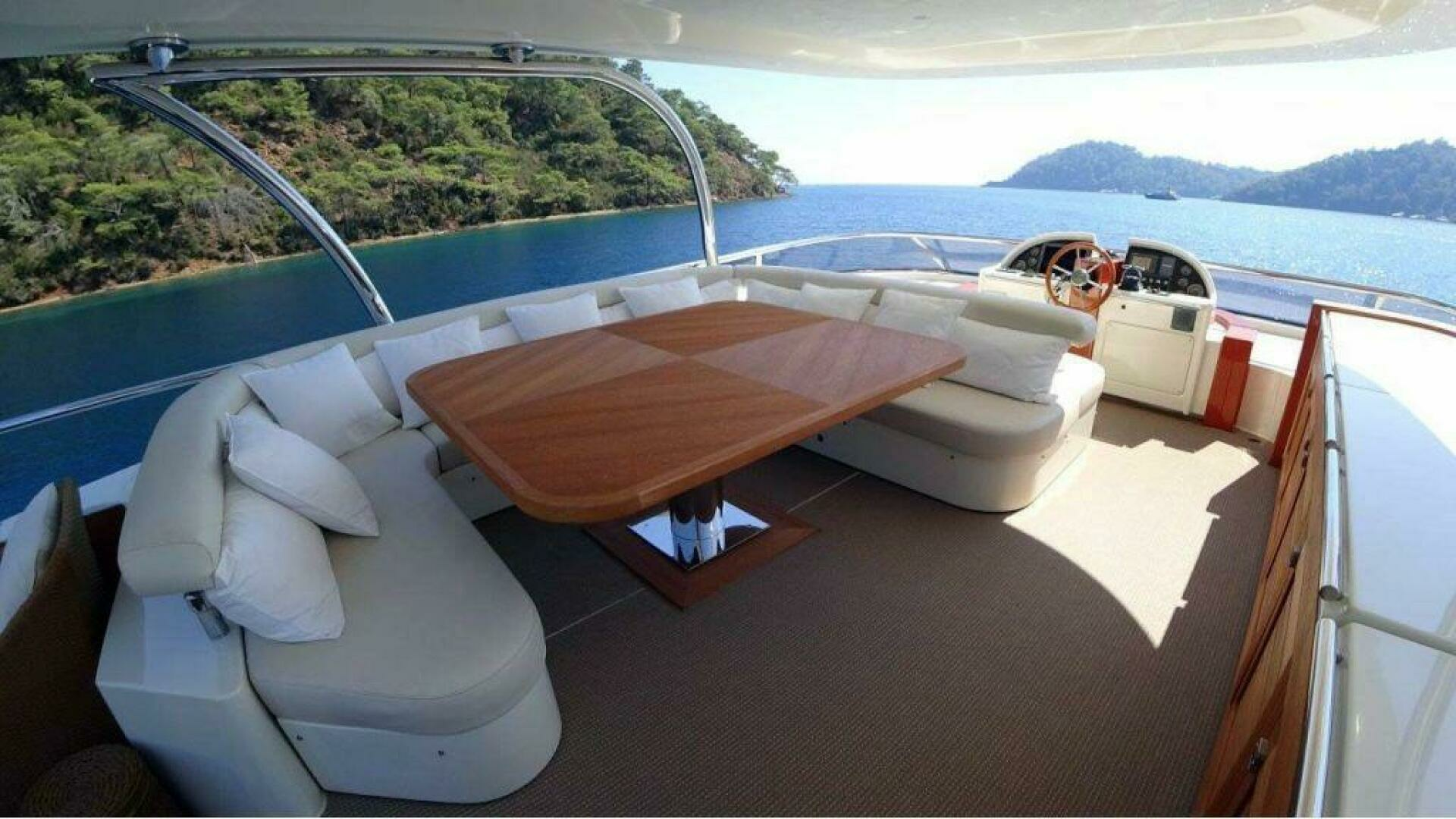 2011 Azimut Magellano 74' - Image 19