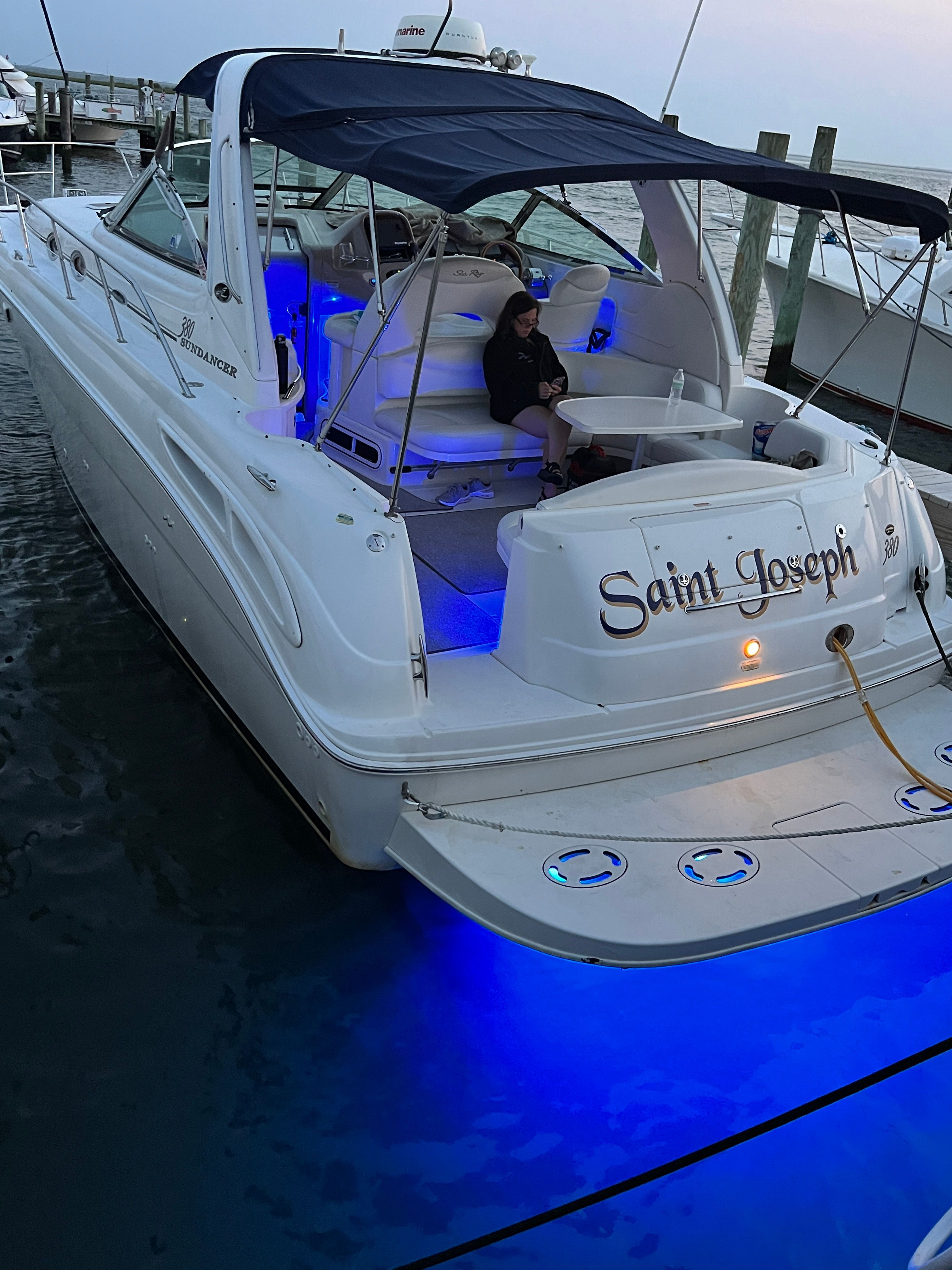 2003 Sea Ray 380 Sundancer - 6
