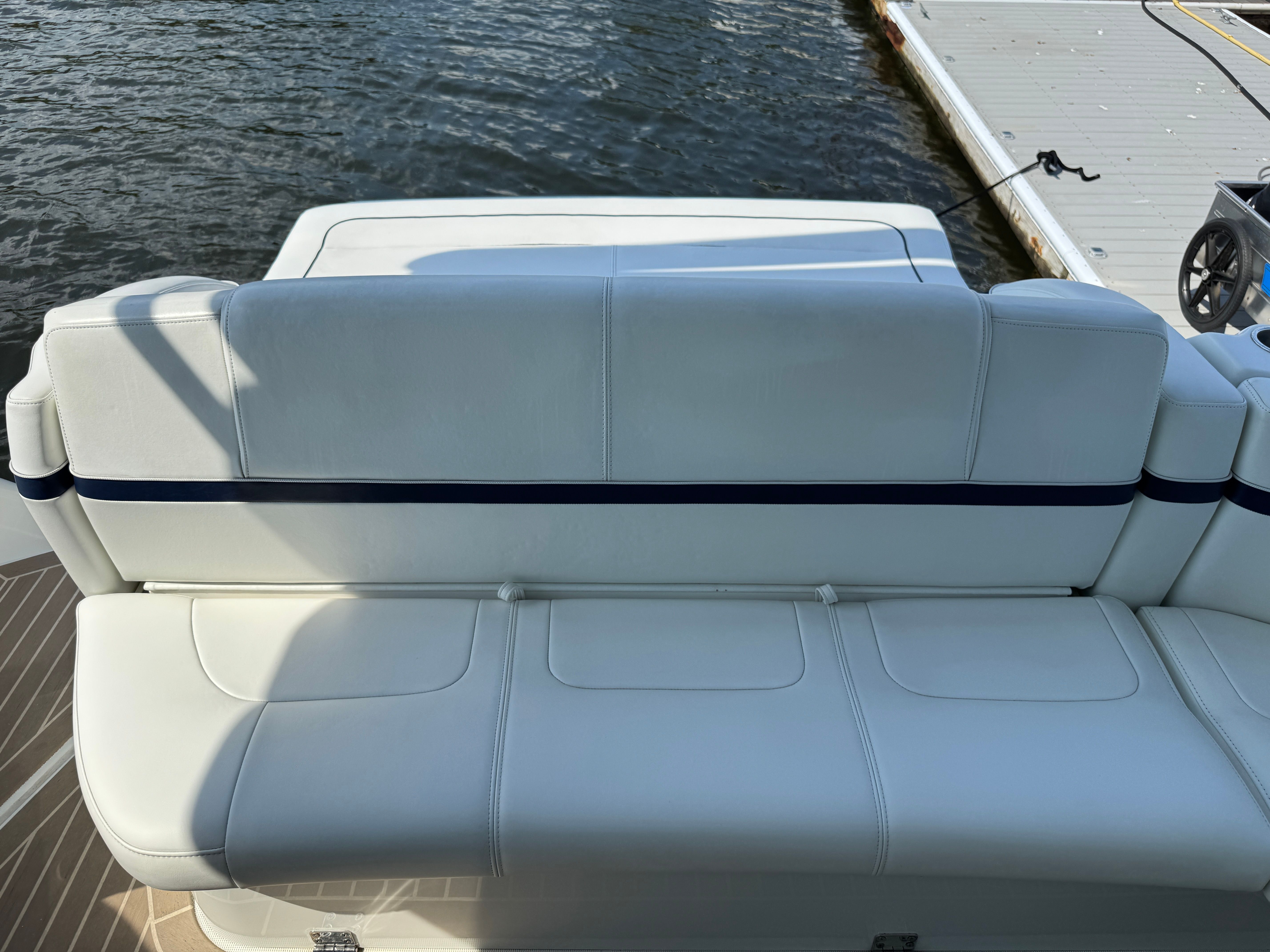 2015 Formula 45 Yacht - 10