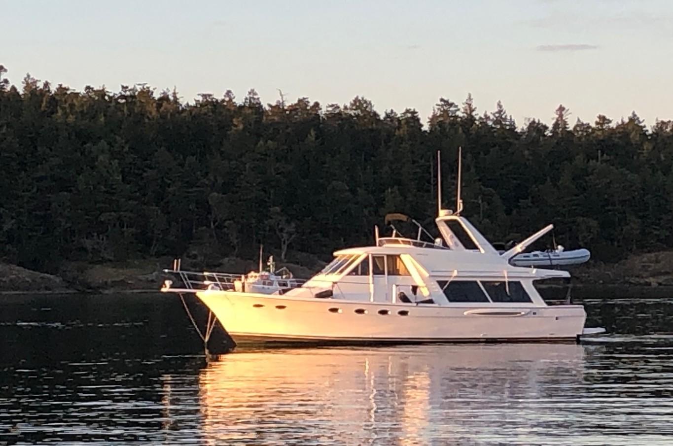 2003 Meridian 490 Pilothouse