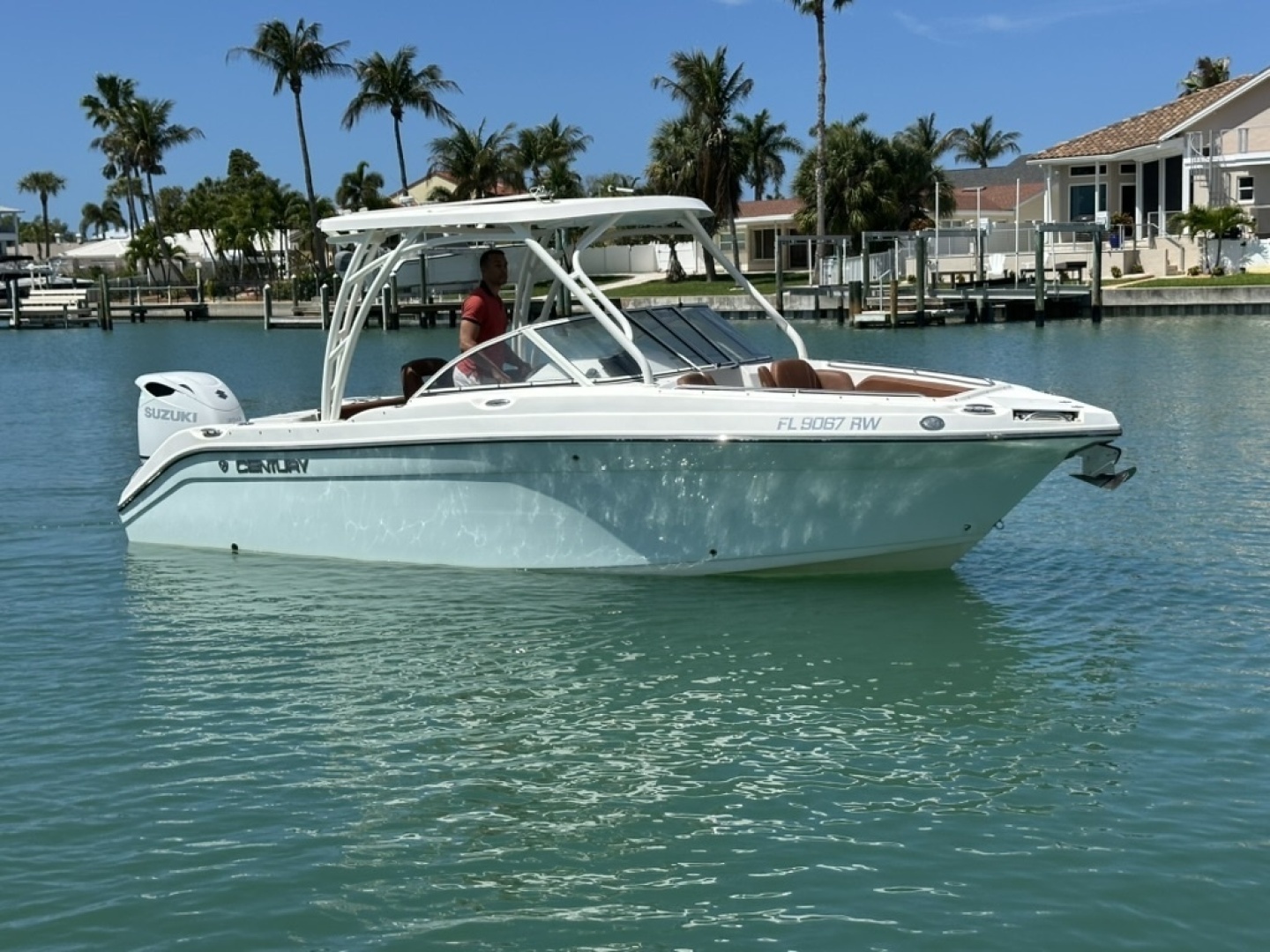 2019 Century 24 Resorter - Image 21