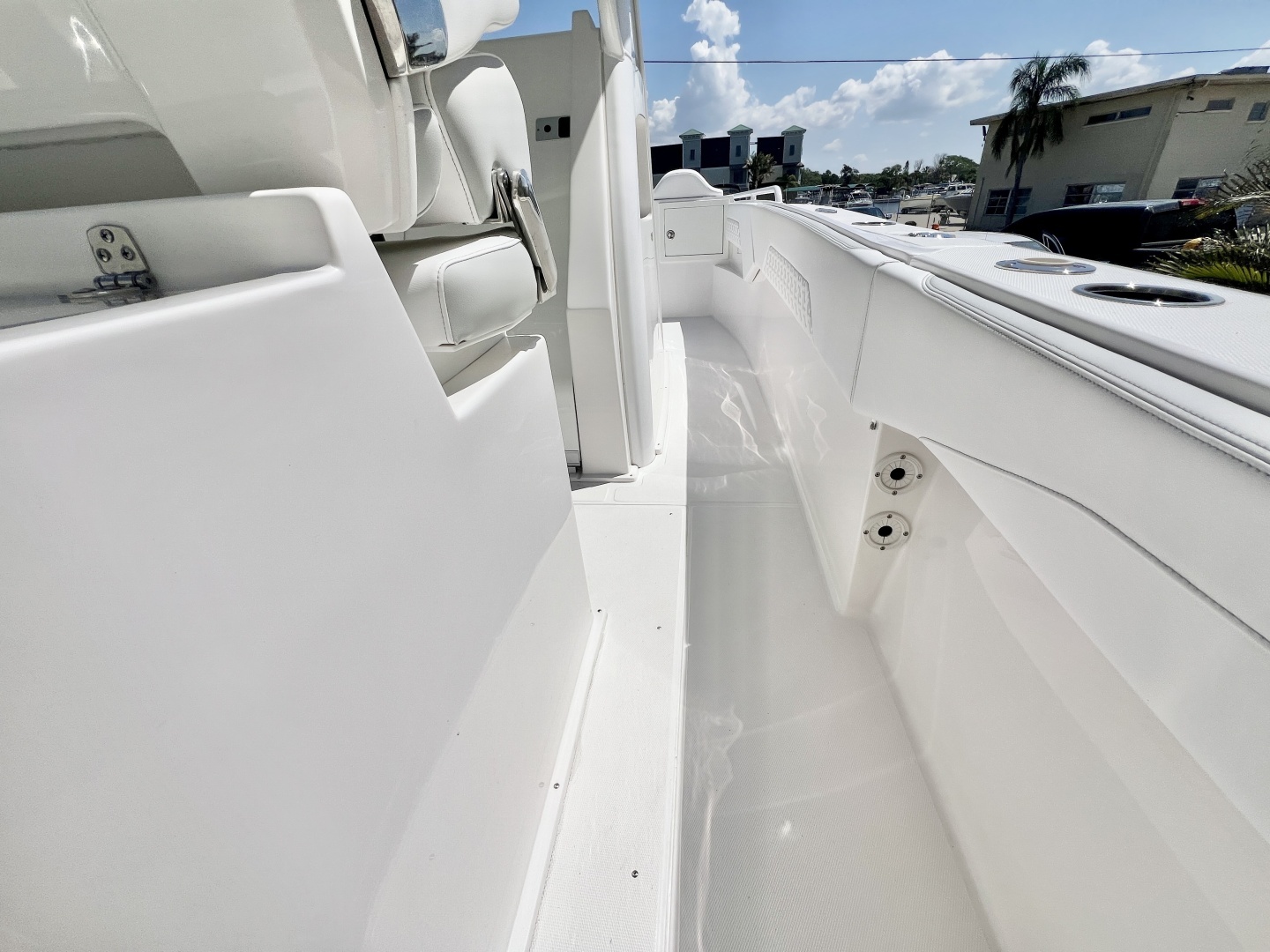 2026 Stamas 33T Aventura - Image 18