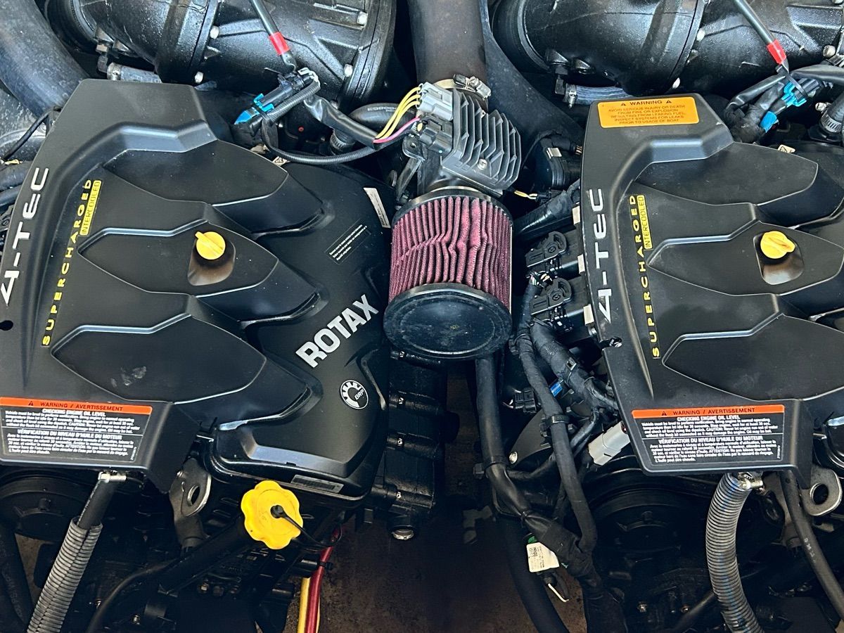 2016 Chaparral Vortex 243 VRX - 11