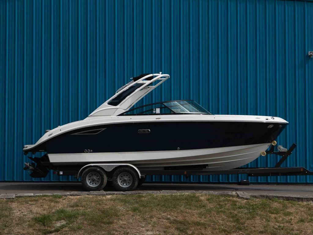 2025 Sea Ray SDX 250