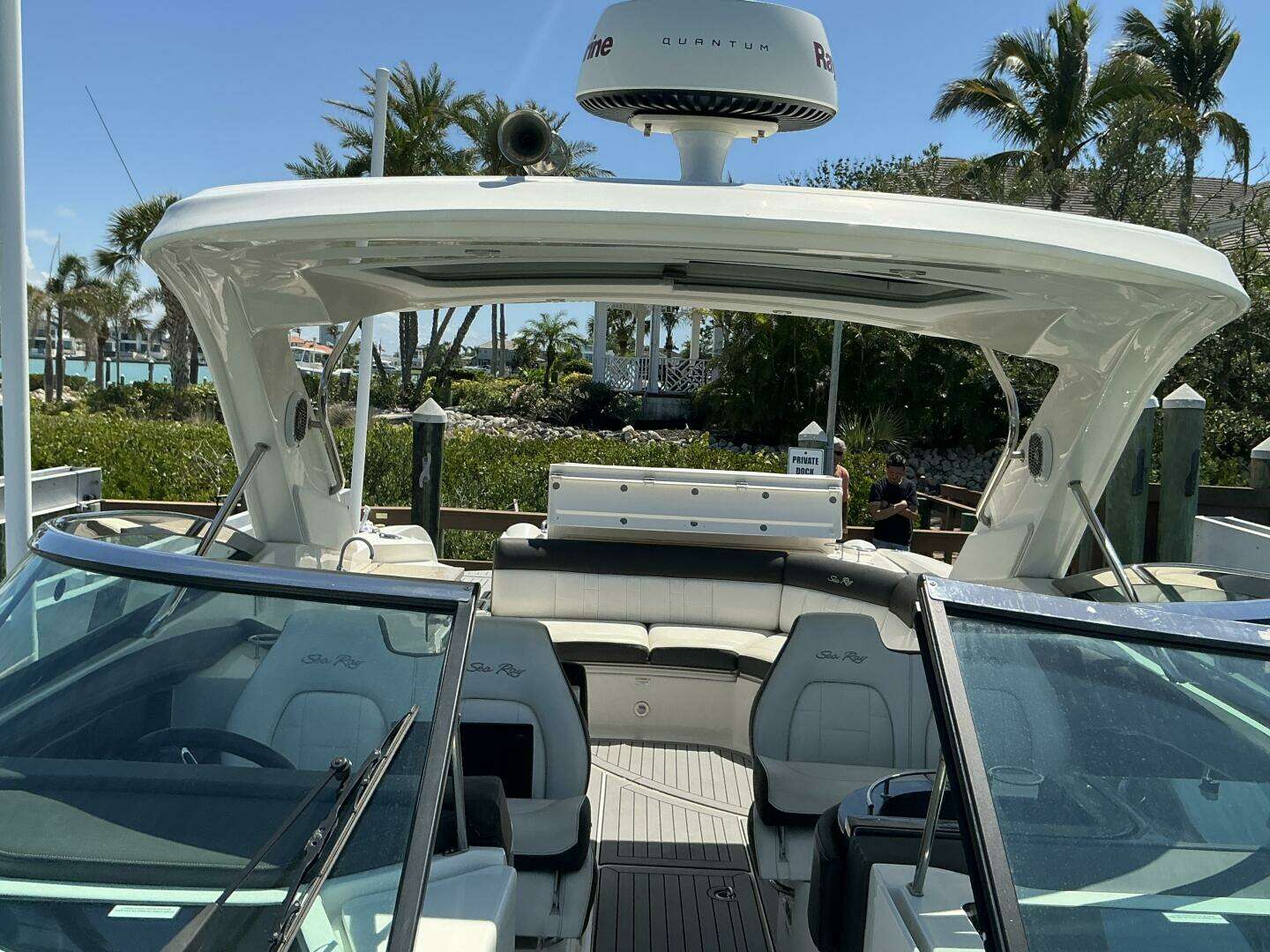 2016 Sea Ray — - Image 17