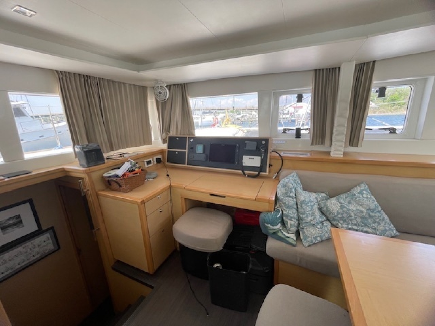 2016 Lagoon 450F - Image 20
