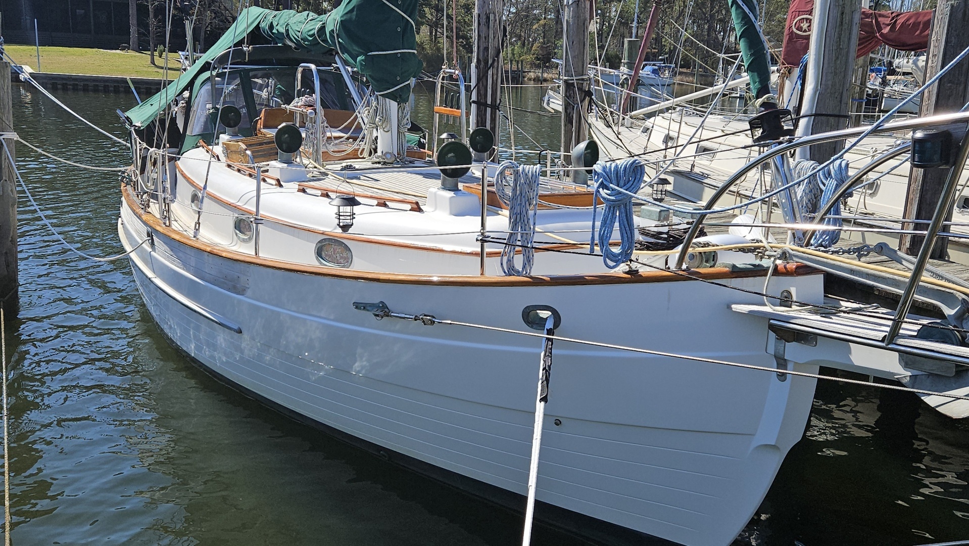 1985 Hans Christian 33T - Image 2