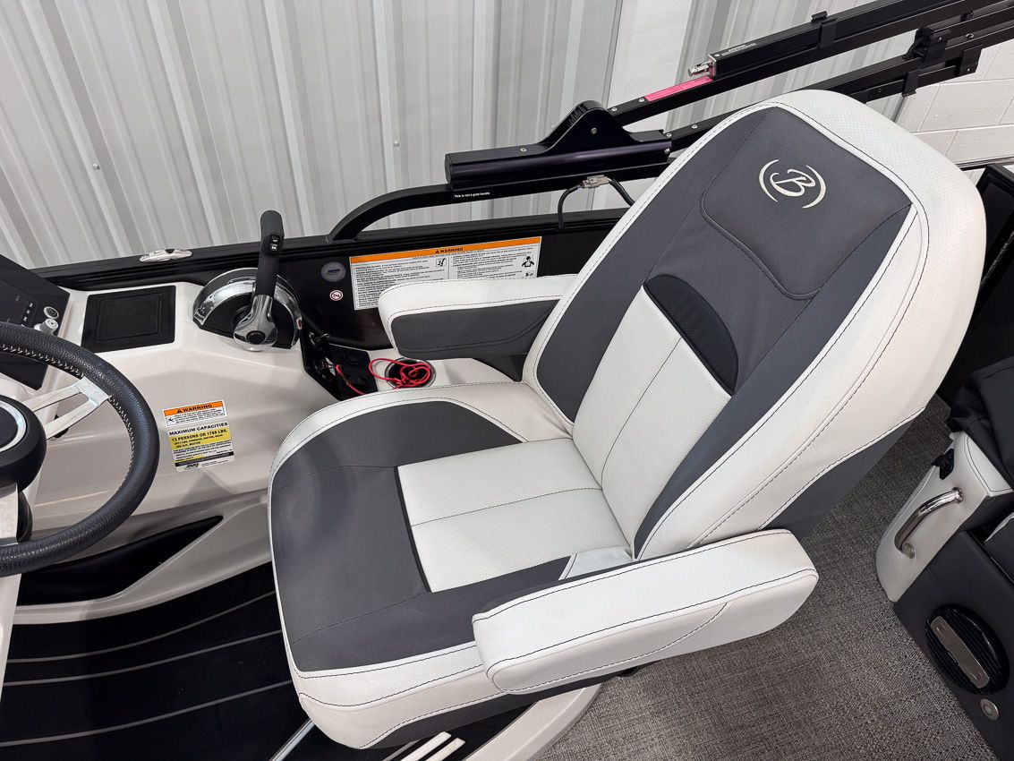 2022 Barletta 23UC - 19
