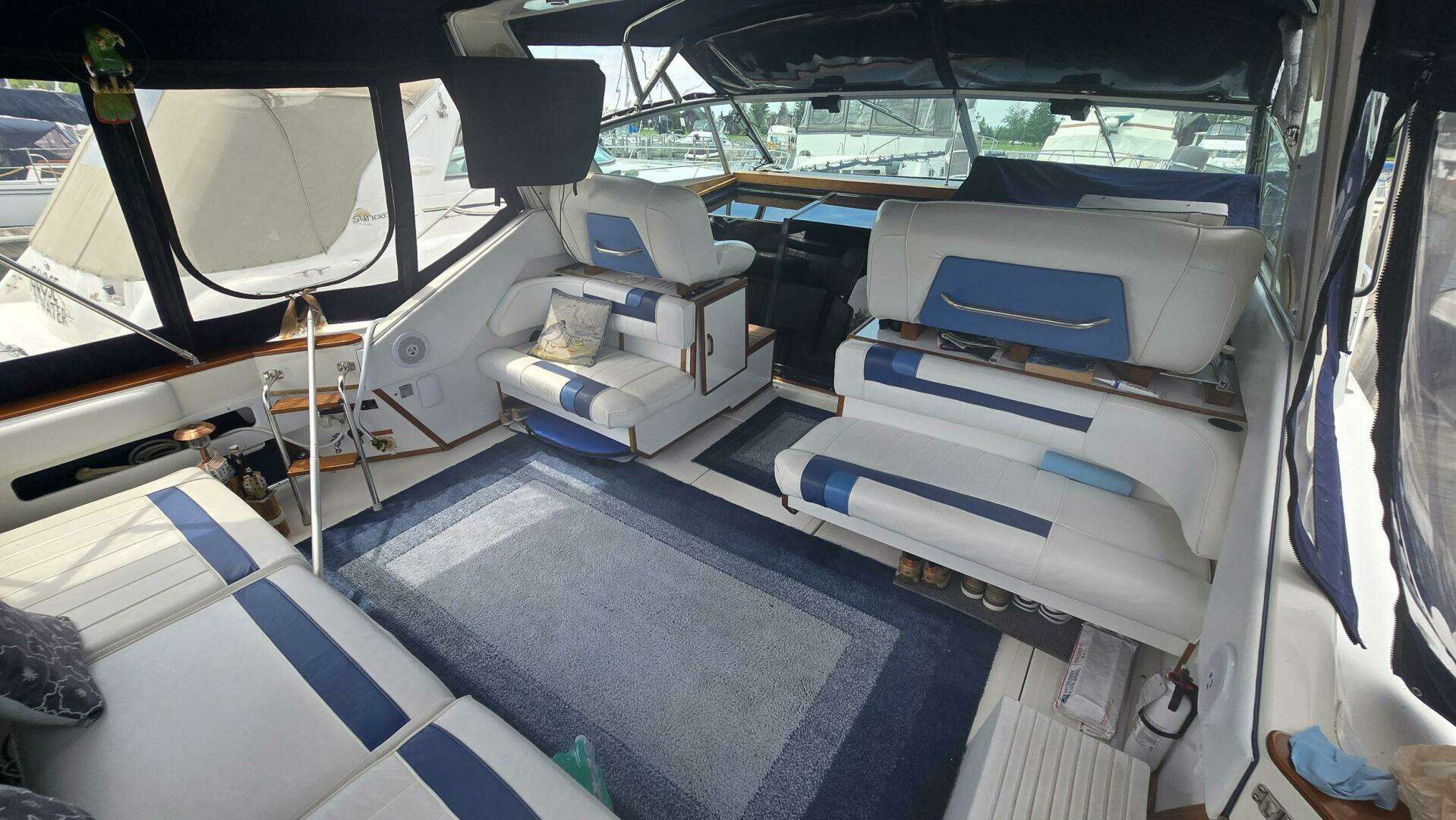 1988 Sea Ray 390 Express Cruiser - Image 3