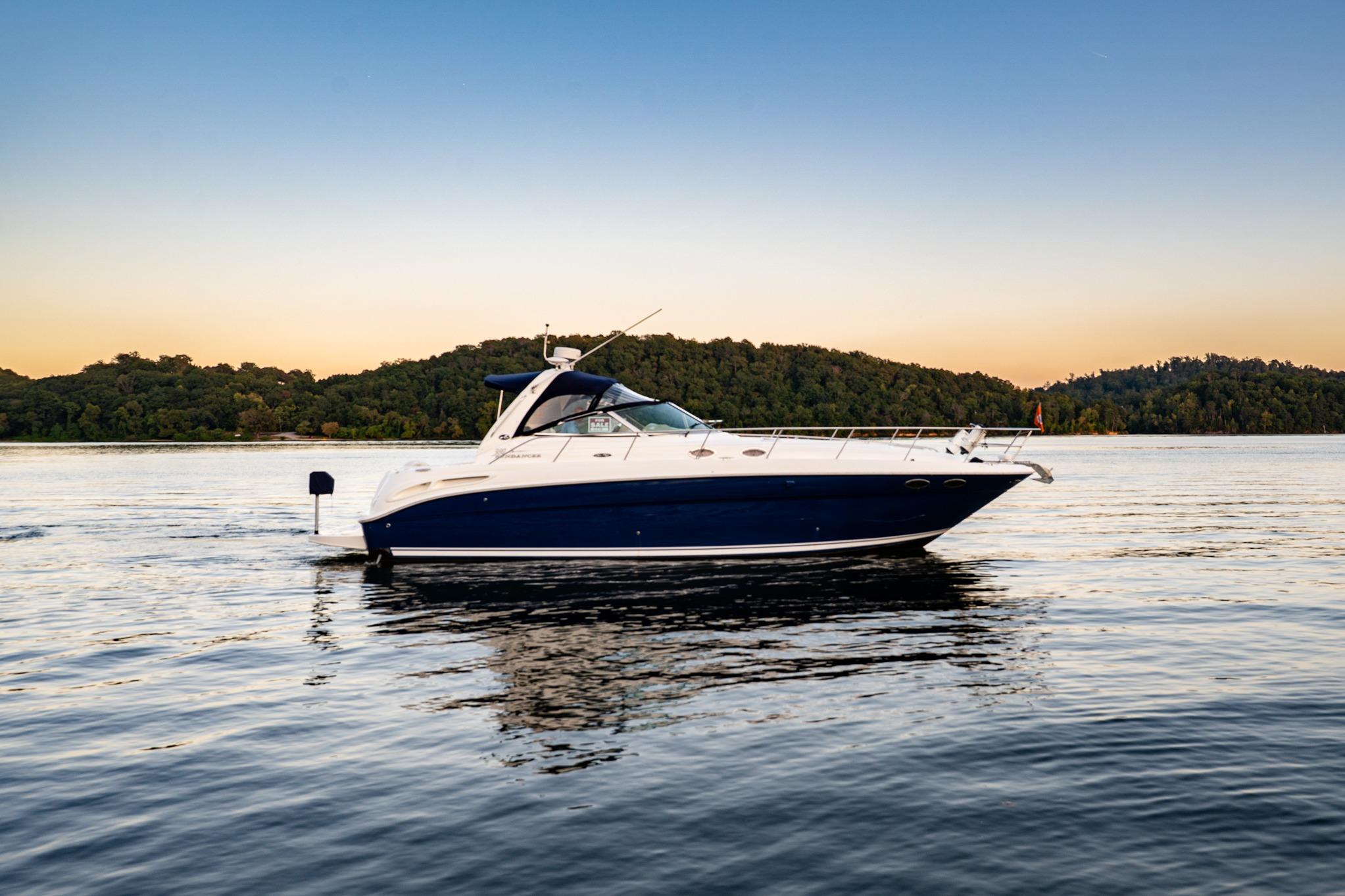 2004 Sea Ray 380 Sundancer