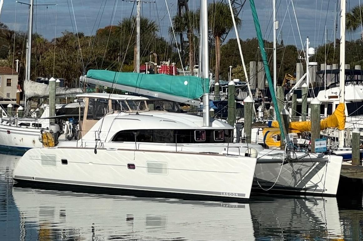 2012 Lagoon 380 S2