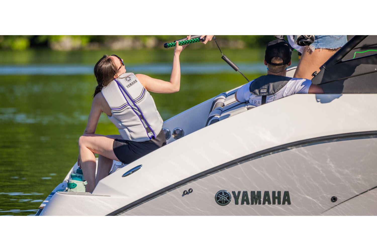 2026 Yamaha Boats SX220 - 17