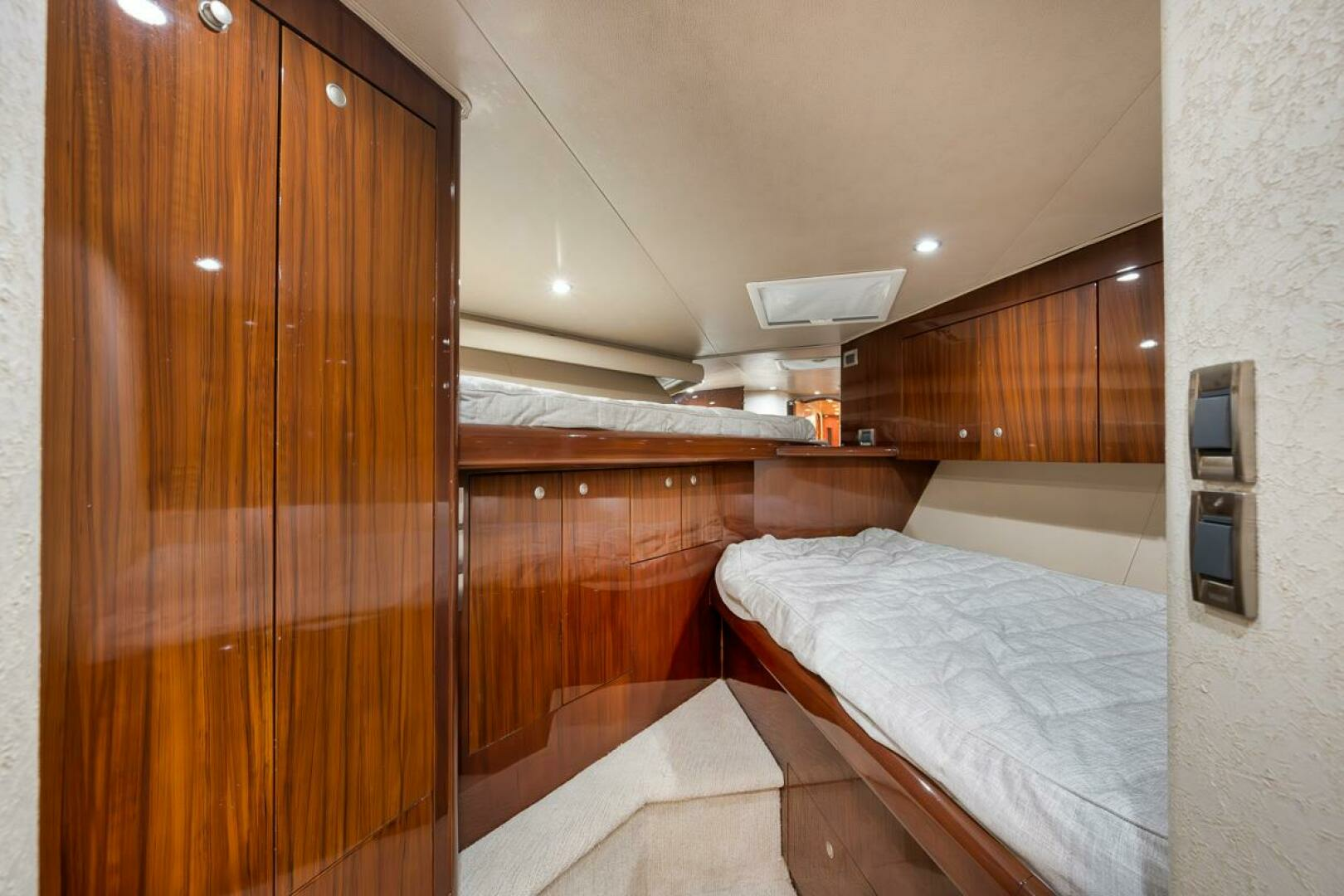 2007 Viking 52 Sport Coupe - Image 33