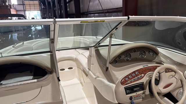 2000 Maxum 1900 SR W/ 4.3 Mercury - 13