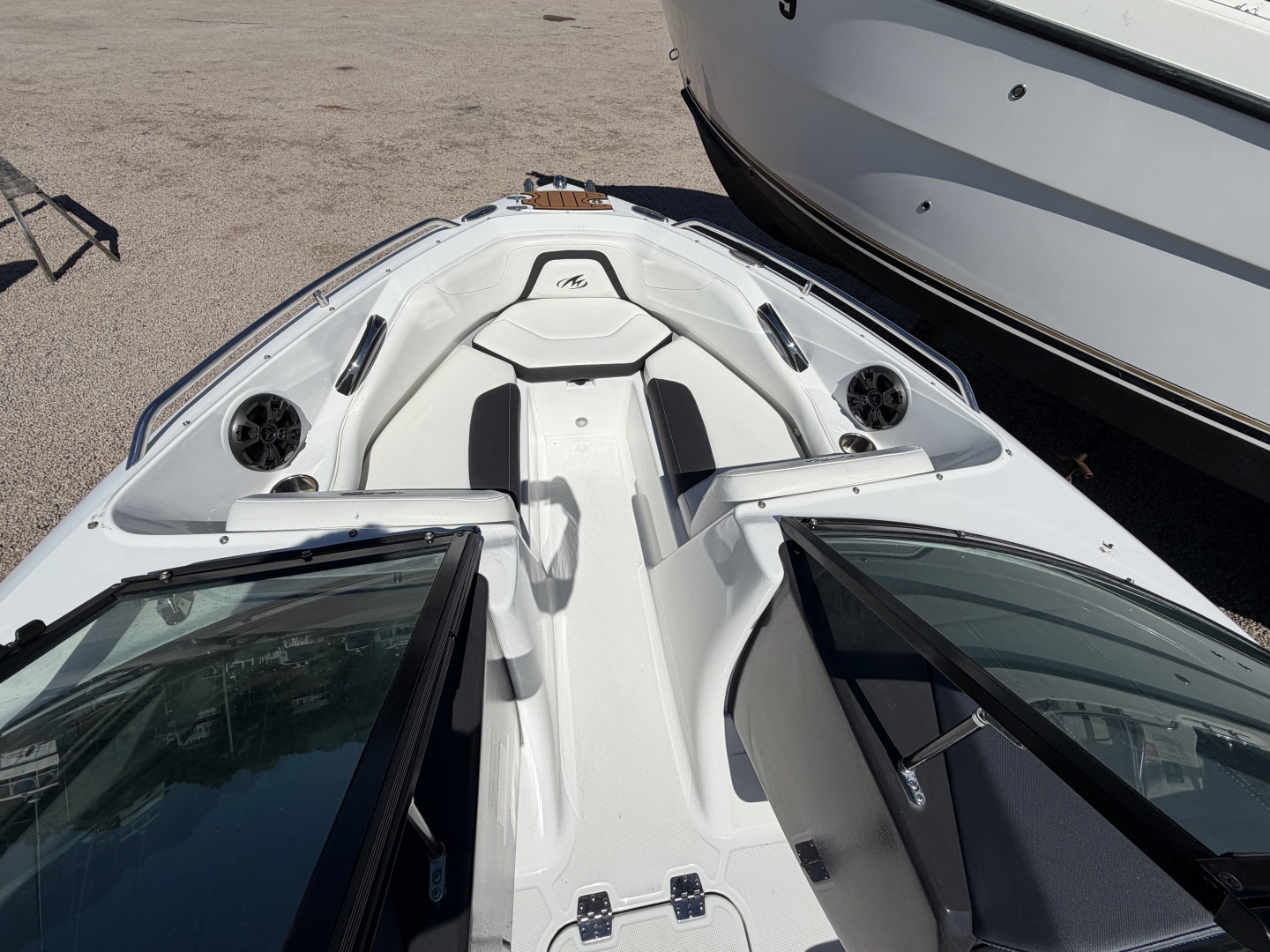 2018 Monterey 204 FS - Image 13