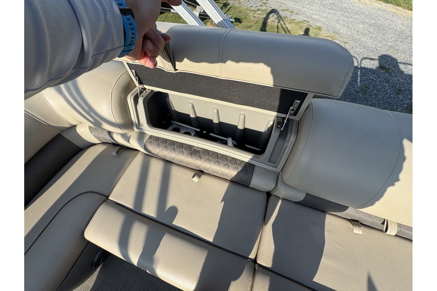2023 Sun Tracker Sportfish 24 XP3 - 21