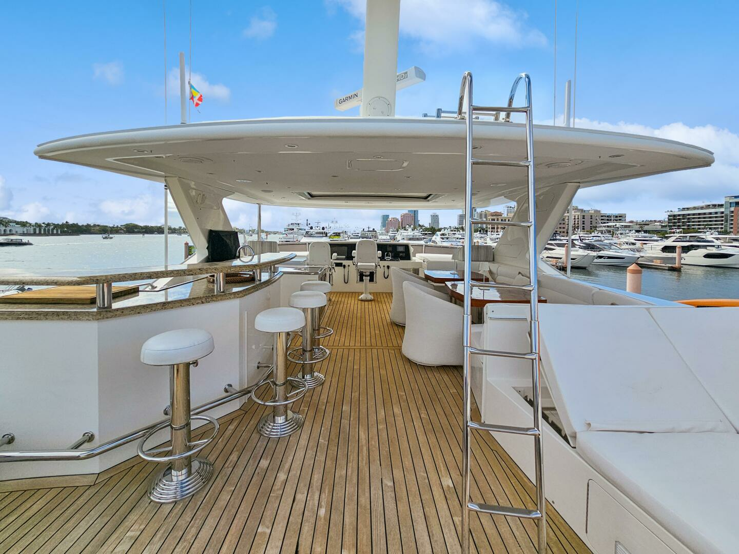 2010 Ocean Alexander 83 - Image 23