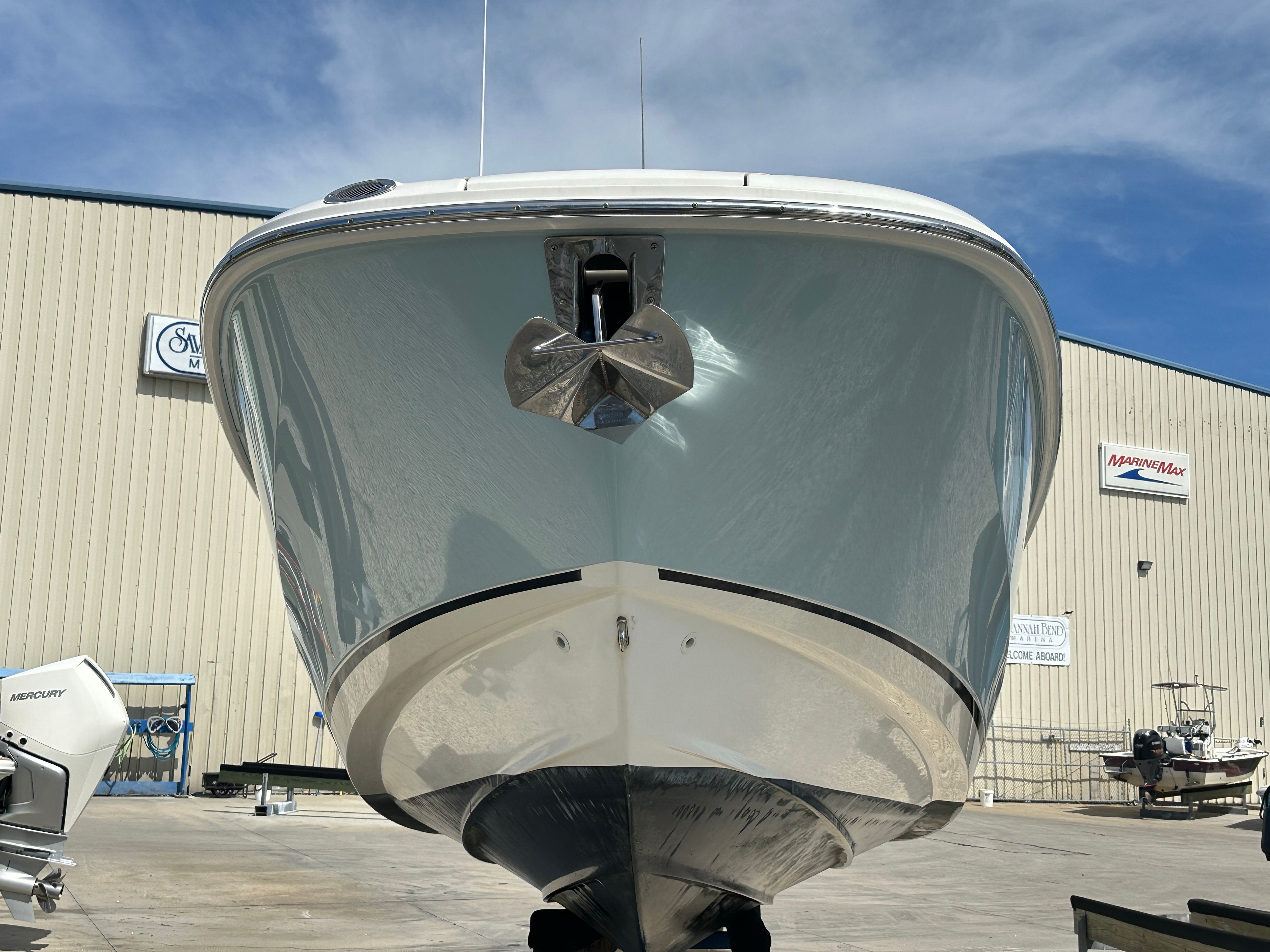 2017 Boston Whaler 270 Vantage - 3