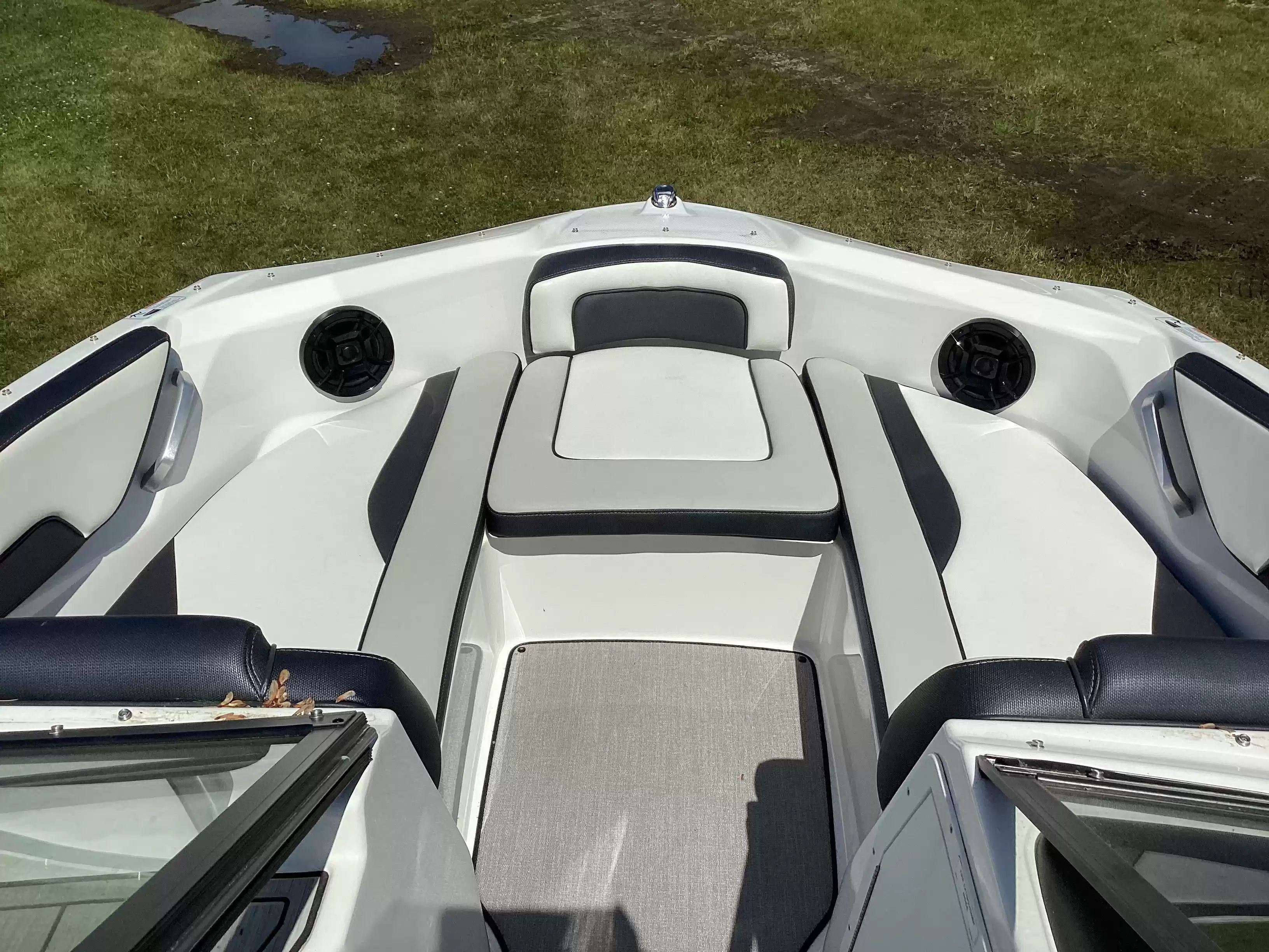 2021 Yamaha Boats SX195 - 9