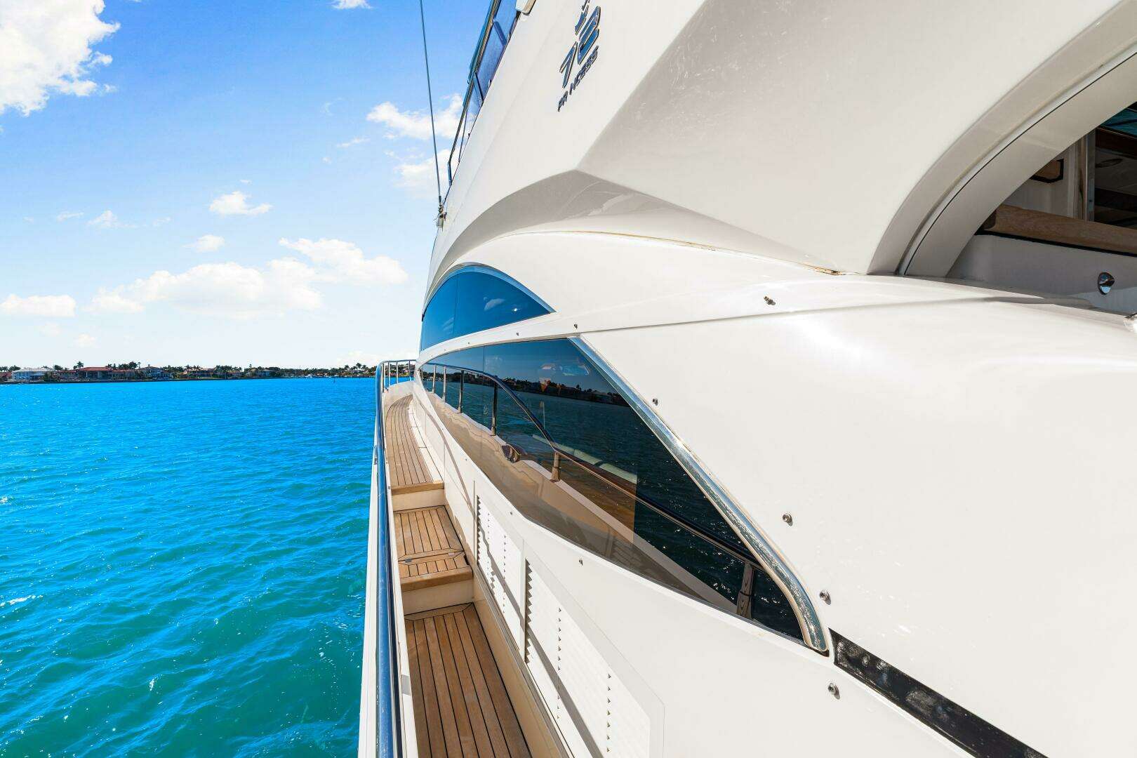 2014 Princess Y72 - Image 86
