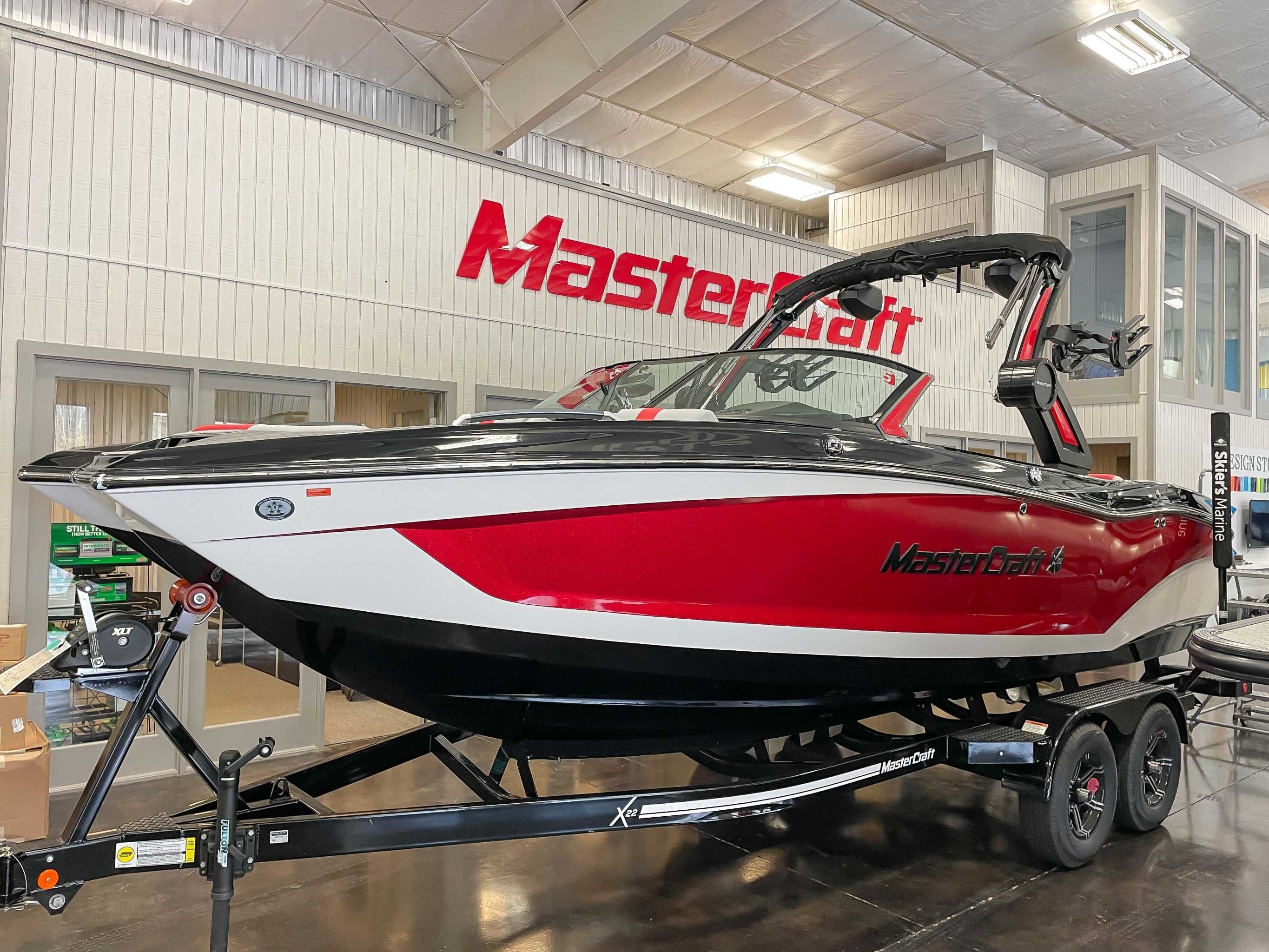 2022 MasterCraft X22
