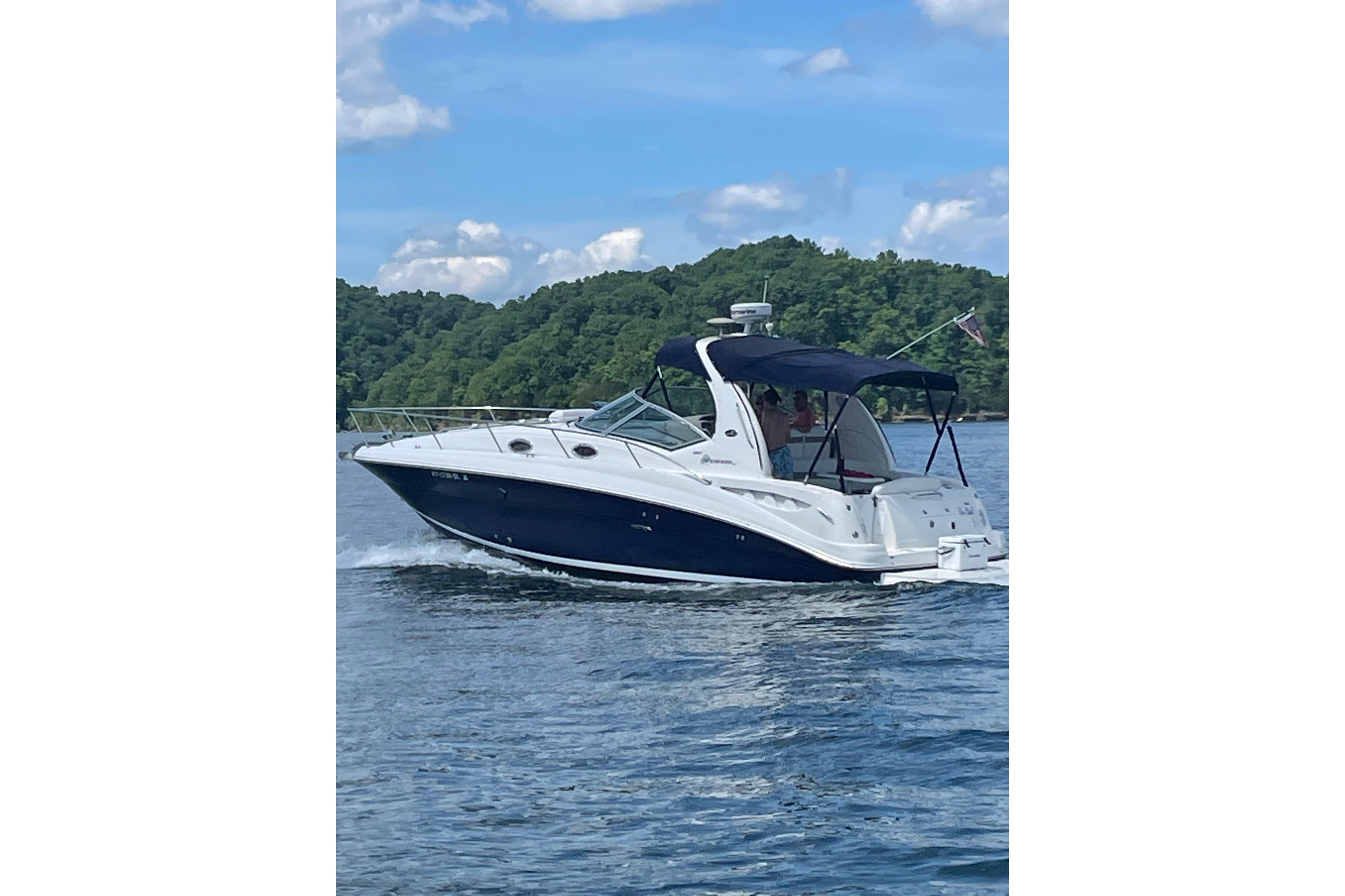 2005 Sea Ray Sundancer 320