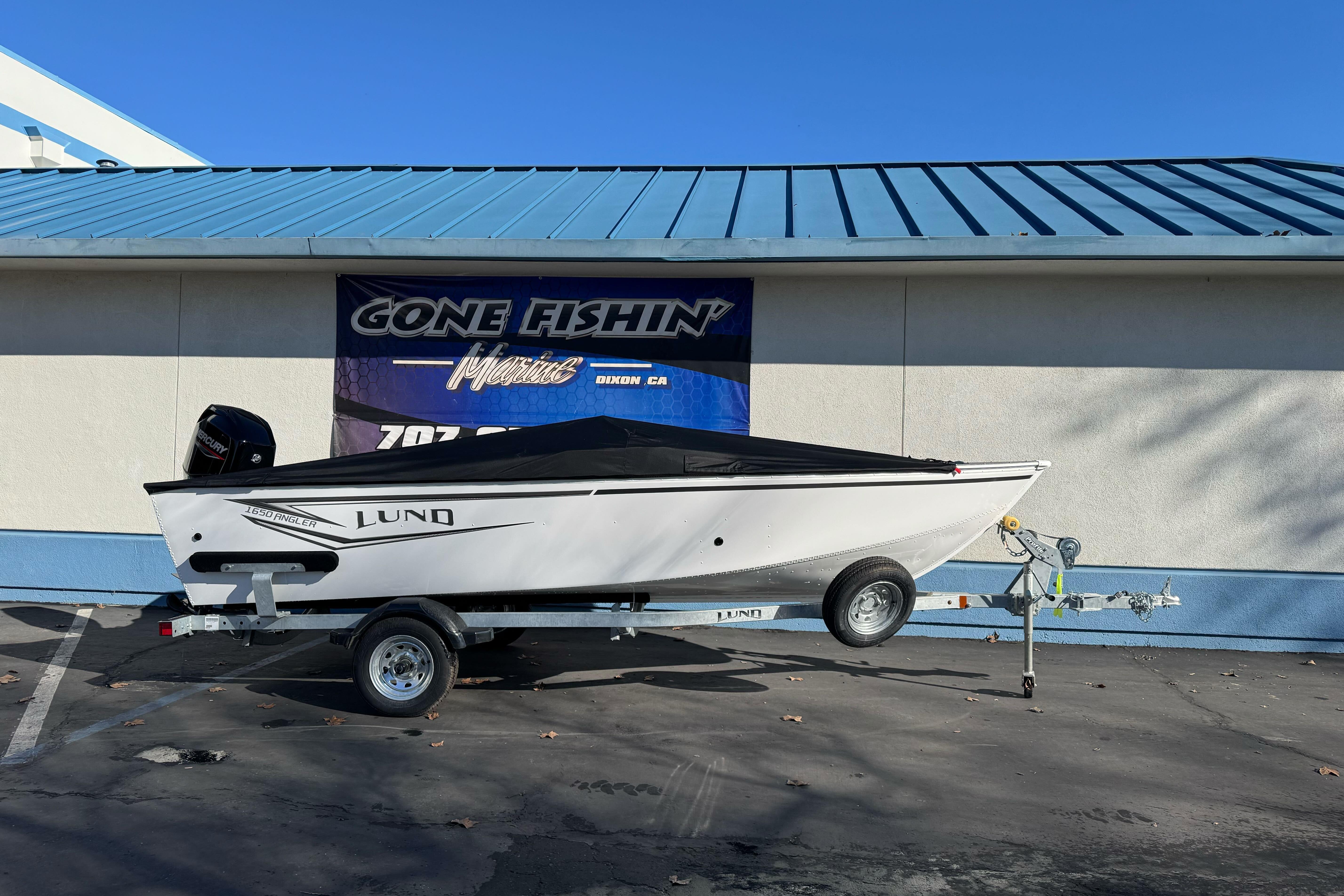 2026 Lund 1650 Angler SS