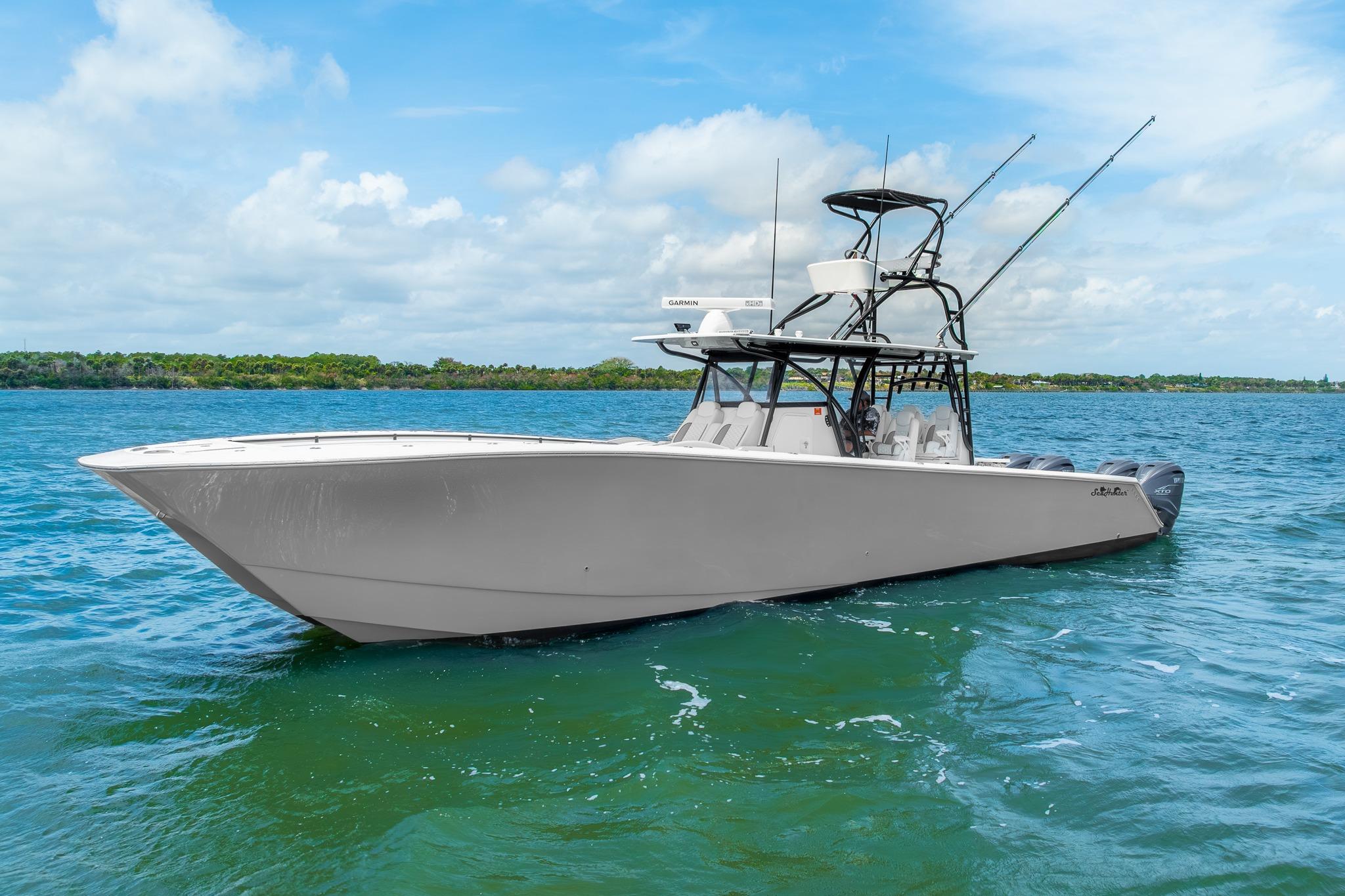 2025 SeaHunter 46 CTS