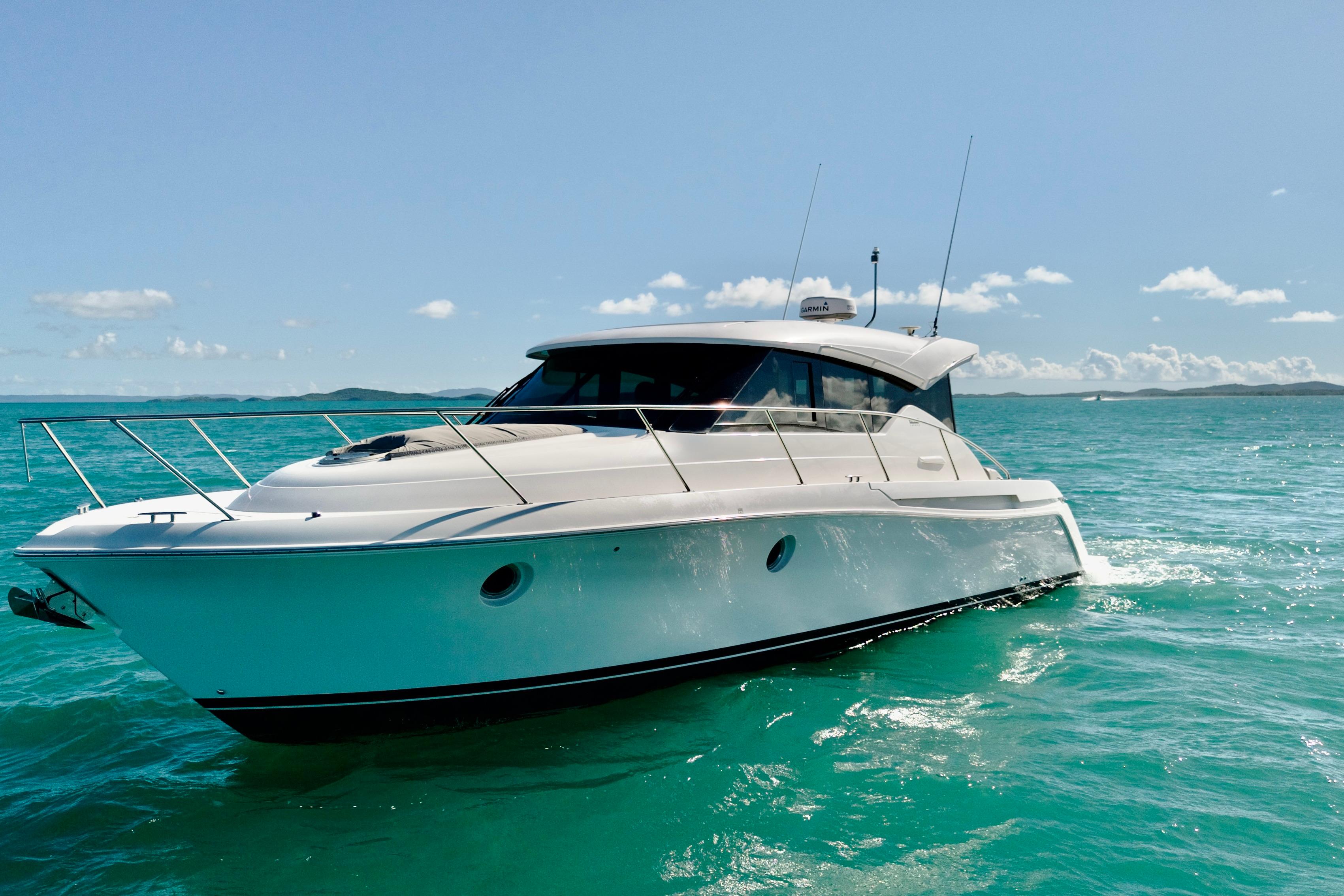 2023 Tiara Yachts C39 Coupe