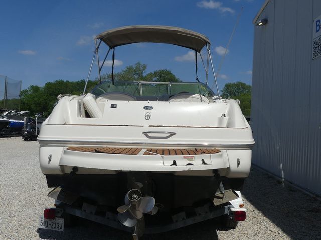 2003 Sea Ray 225 Weekender - 3