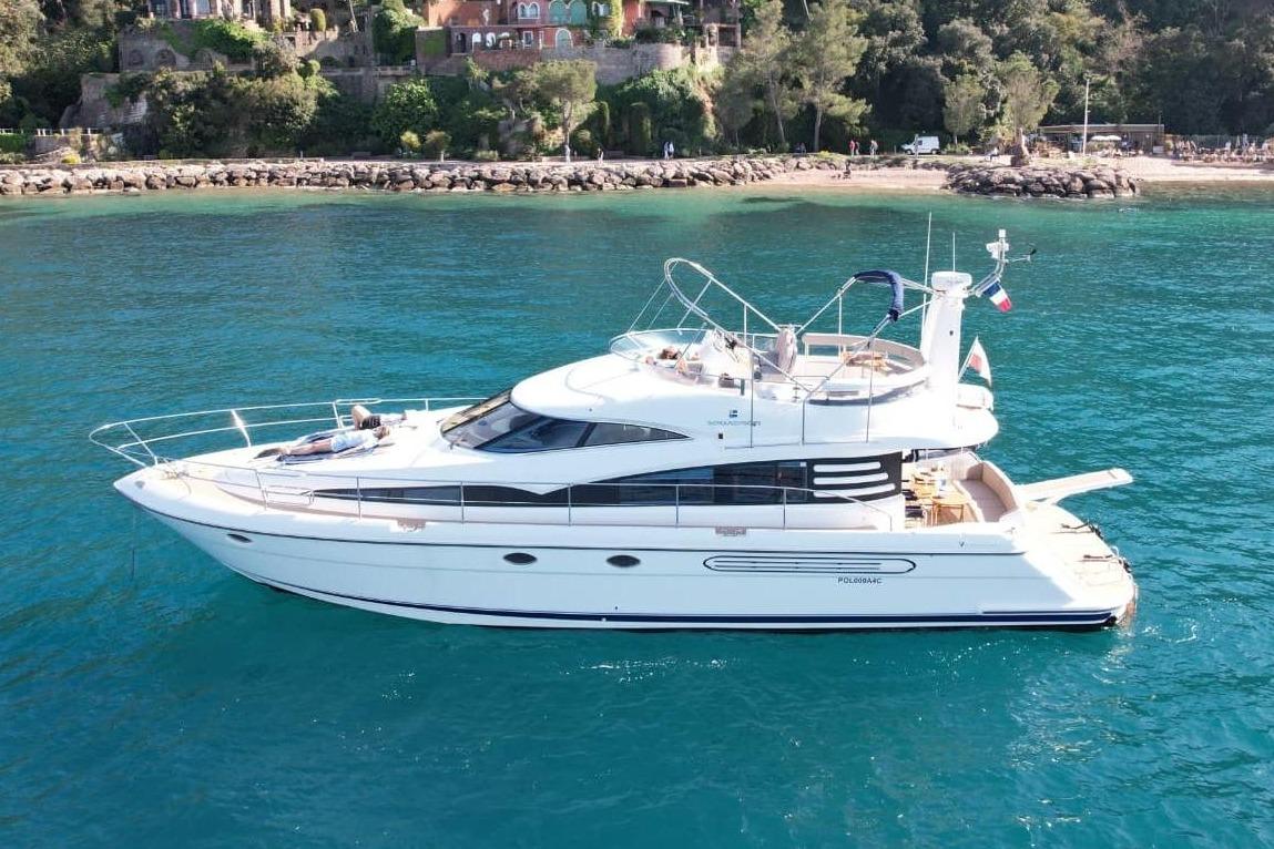2001 Fairline Squadron 52