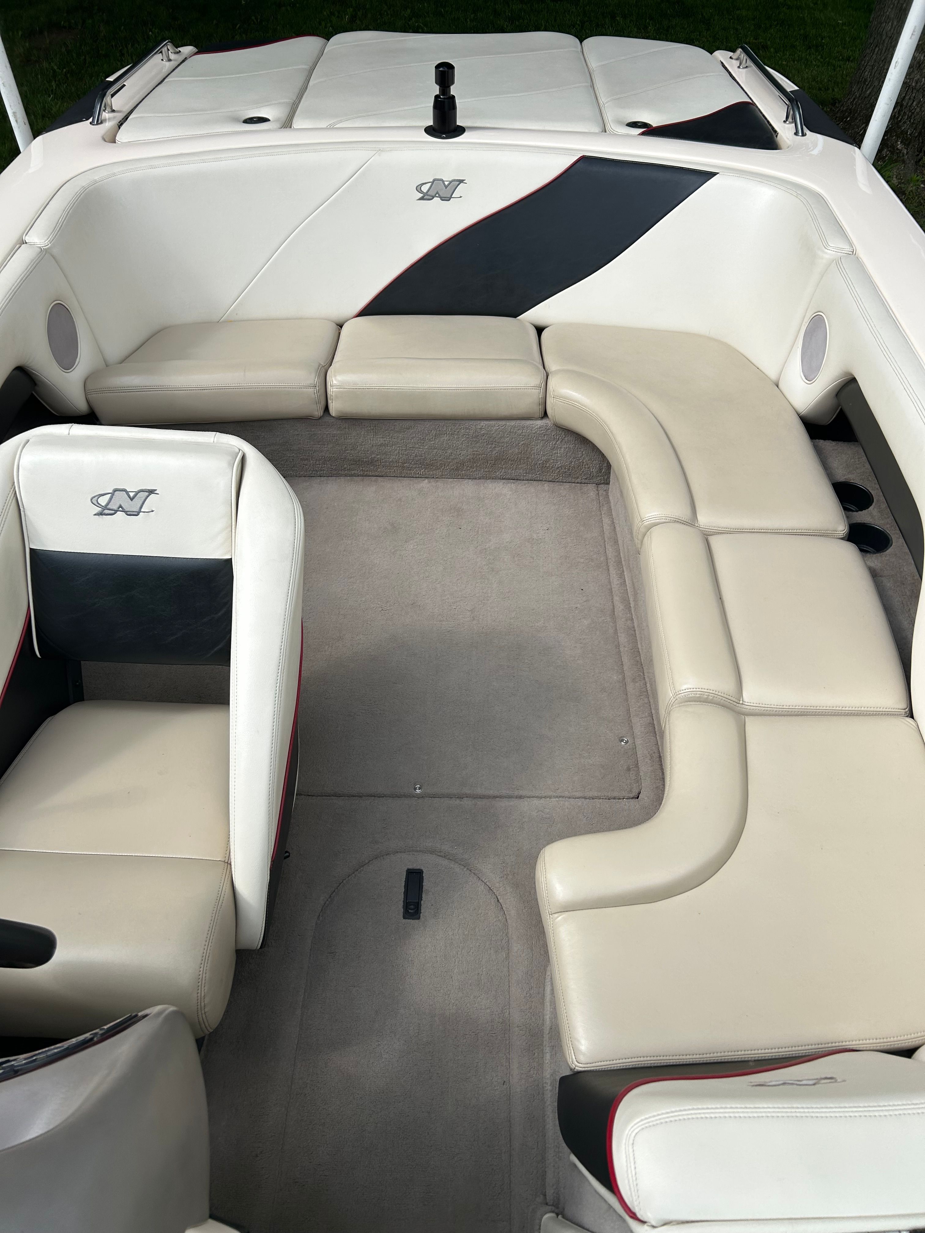 2001 Correct Craft Super Air Nautique - 10