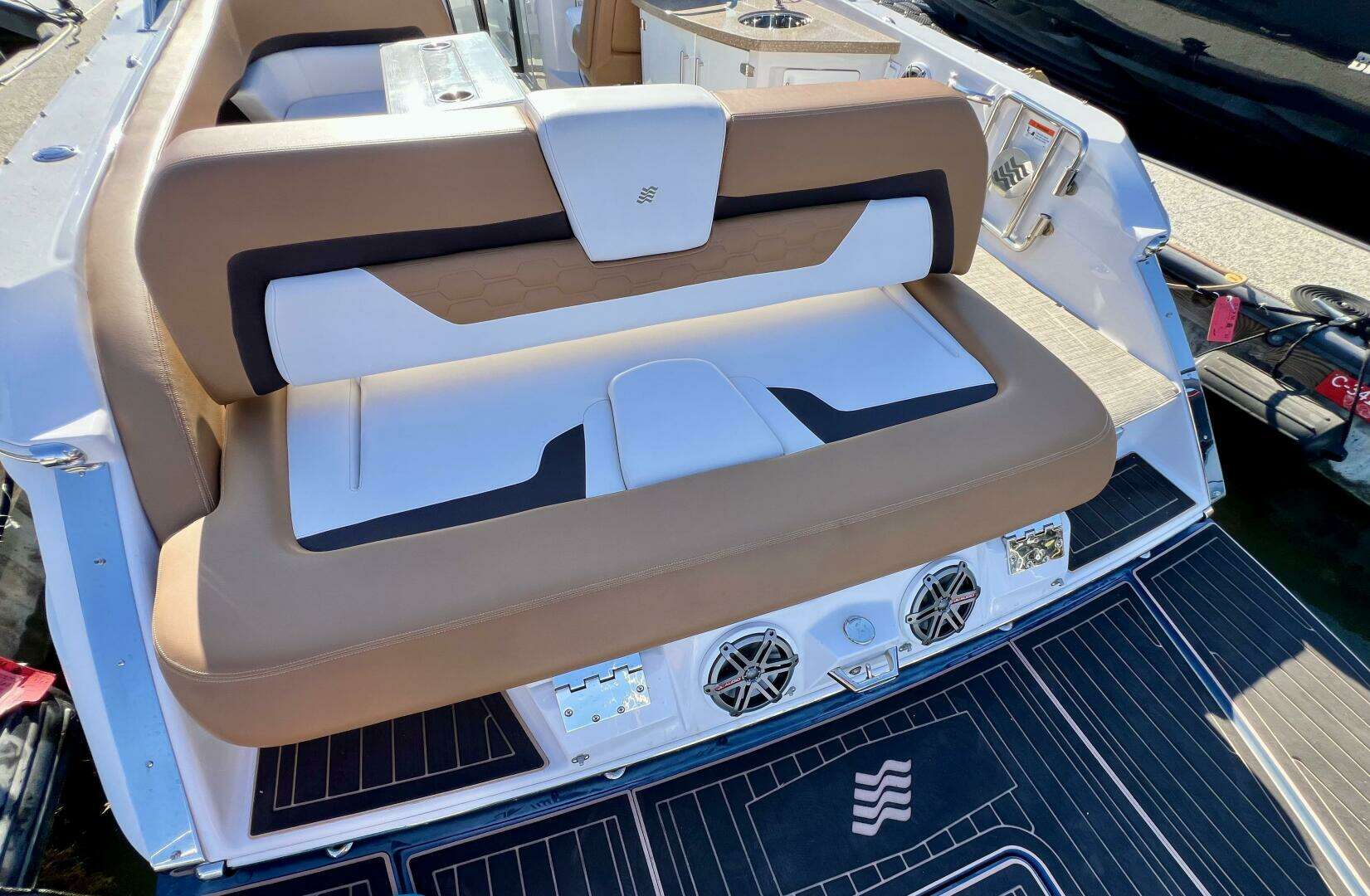 2019 Four Winns H290 - Image 10