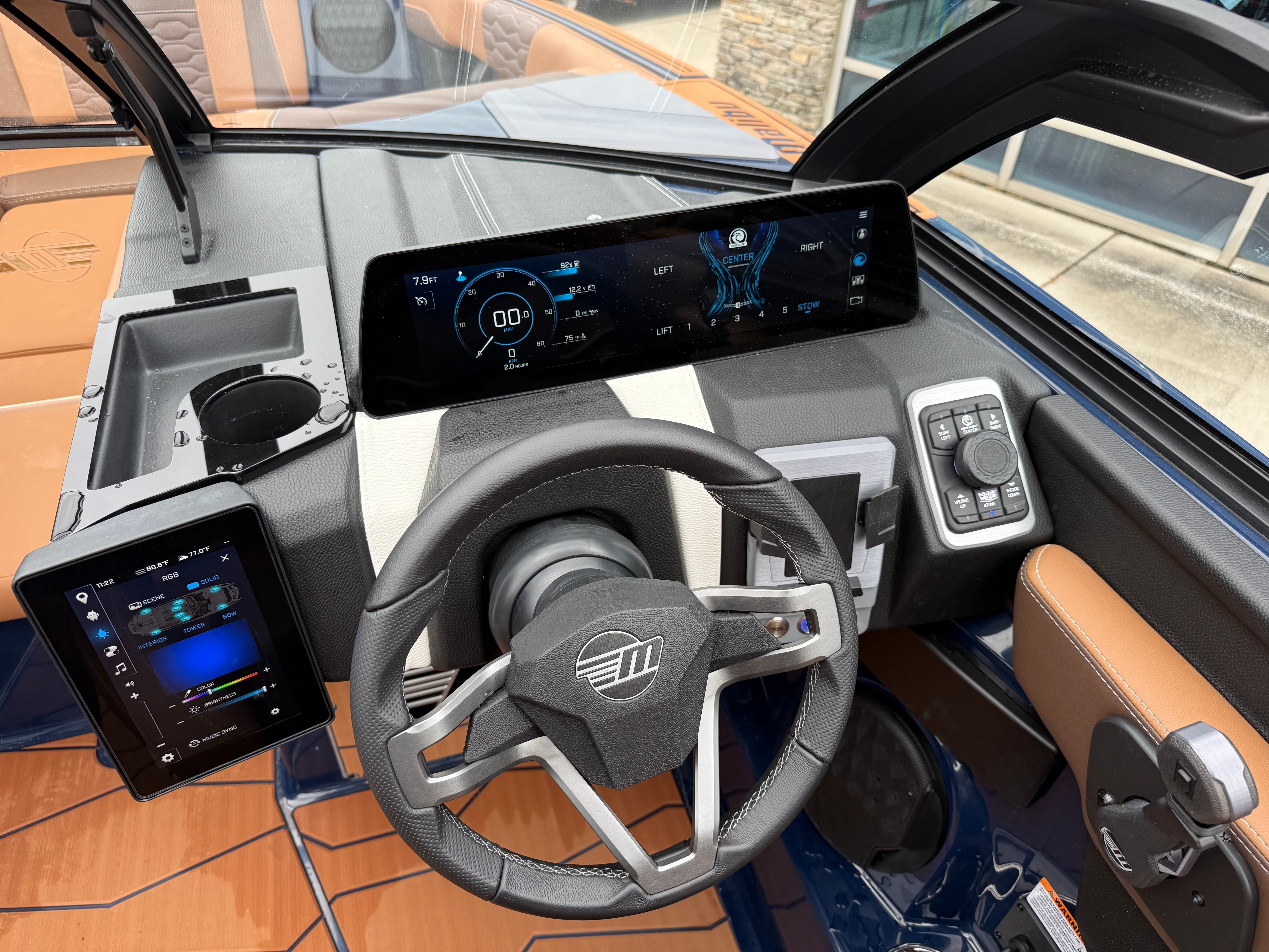 2026 MALIBU 24 MXZ - Image 8