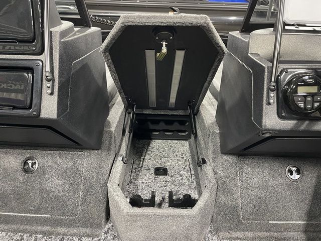 2026 Tracker Targa™ V-19 Combo - 60