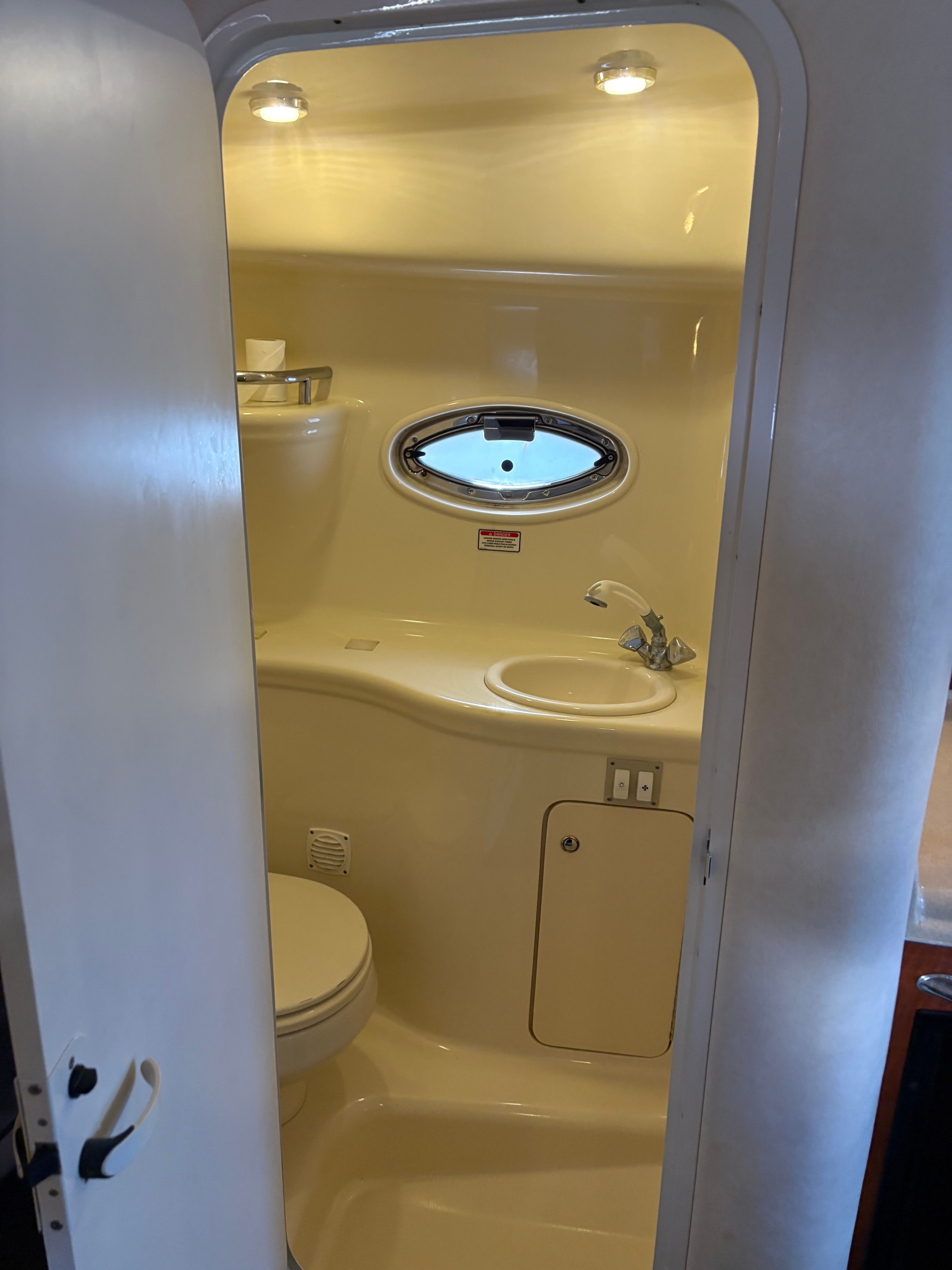 2003 Sea Ray 290 Amberjack - 4