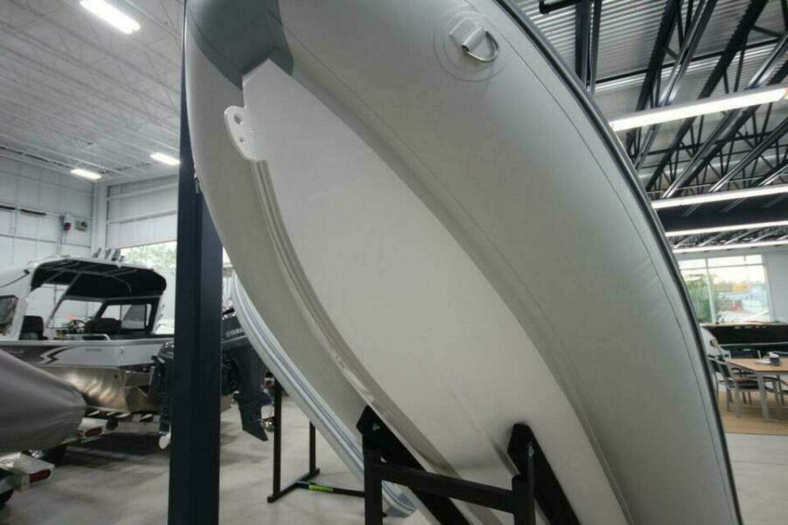 2023 Zodiac Cadet 330 DL RIB ALU PVC - Image 3